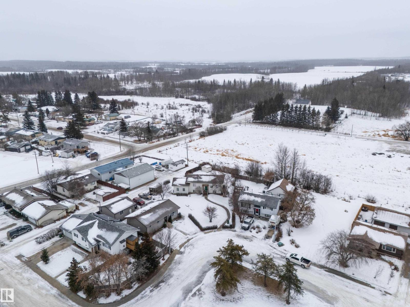 5215 49 Av, Onoway, Alberta  T0E 1V0 - Photo 58 - E4470980