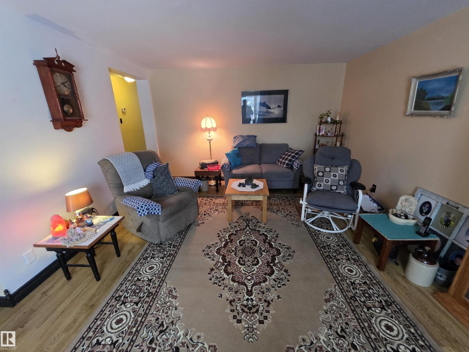 4904 54 Av, Wildwood, Alberta  T0E 2M0 - Photo 4 - E4471435