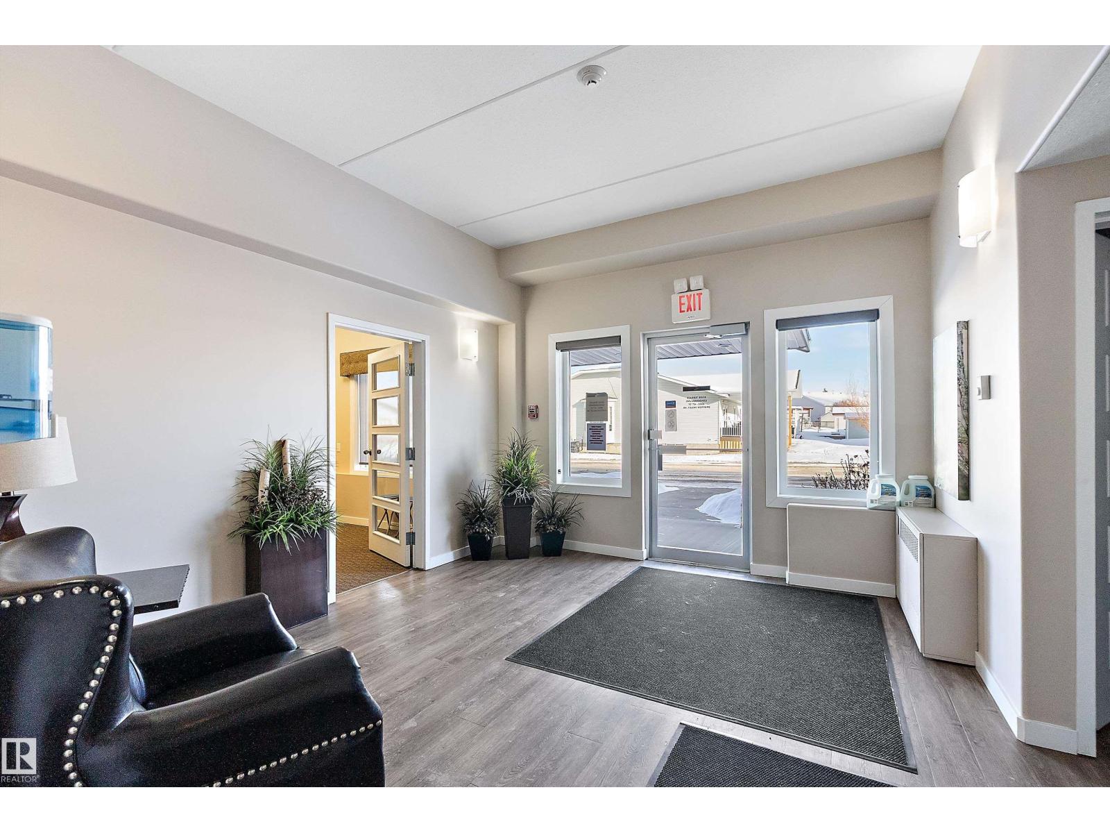 #206 4002 47 St, Drayton Valley, Alberta  T7A 0A2 - Photo 4 - E4471543