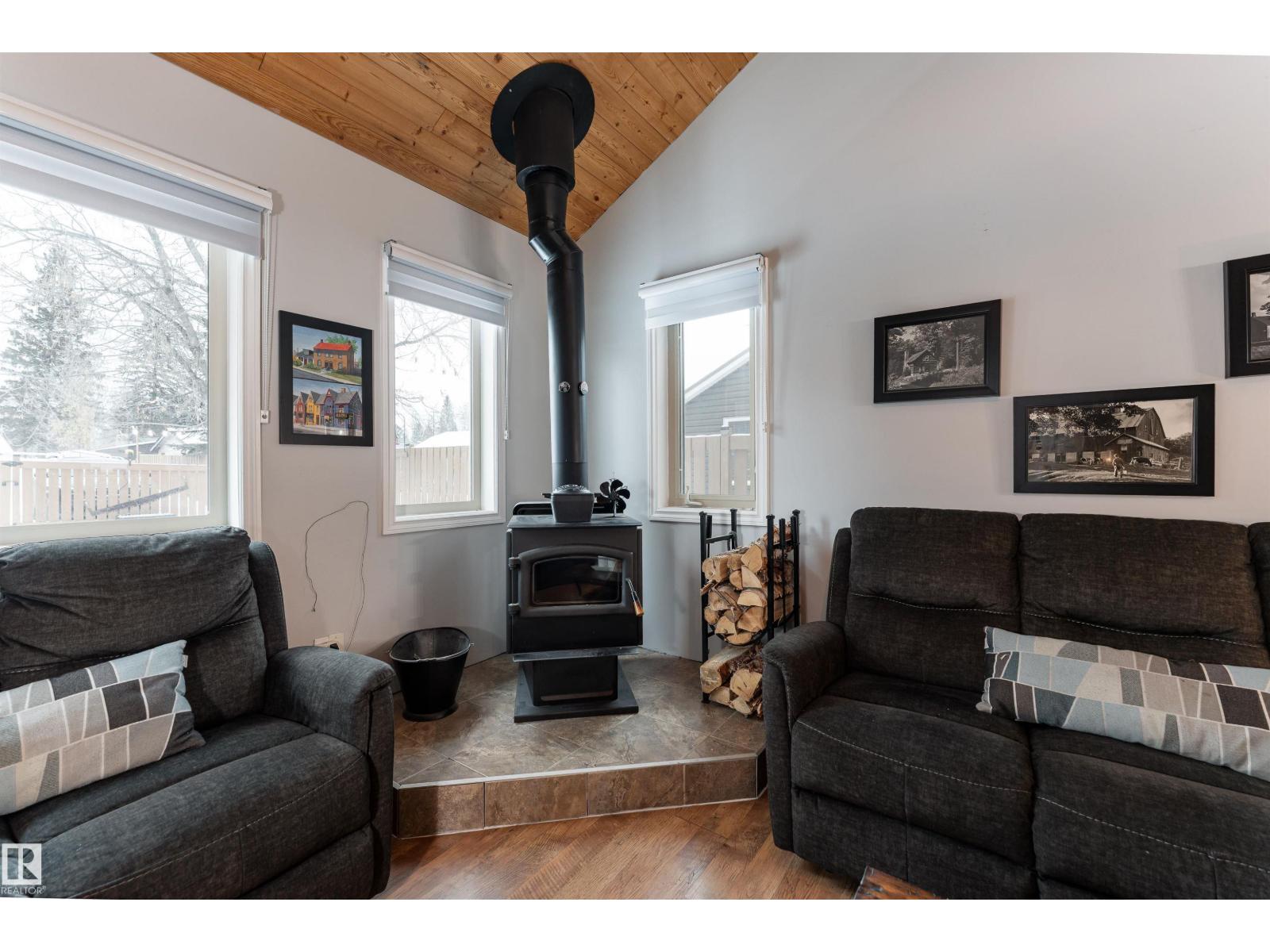 4719 52a St, Rural Lac Ste. Anne County, Alberta  T0E 0A0 - Photo 11 - E4471617