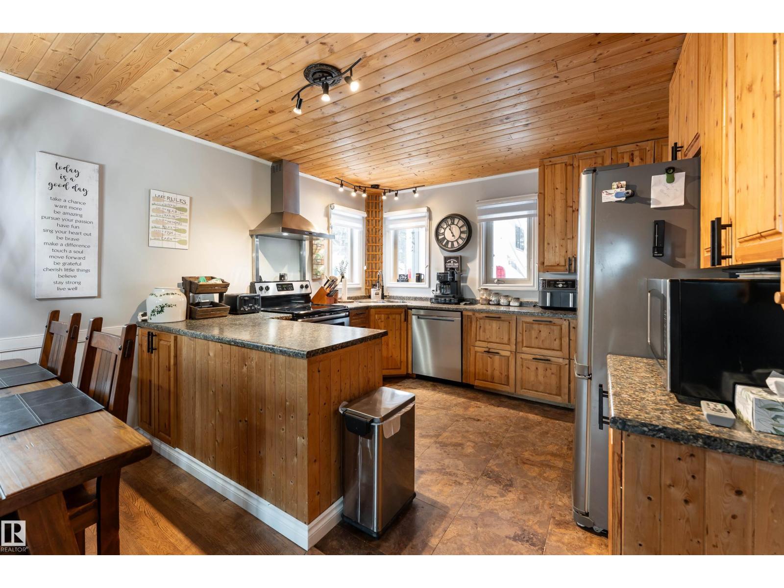 4719 52a St, Rural Lac Ste. Anne County, Alberta  T0E 0A0 - Photo 2 - E4471617