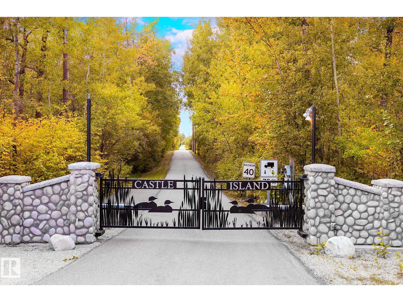 #1 Martin Rd, Rural Lac Ste. Anne County, Alberta  T0E 1A0 - Photo 8 - E4471785