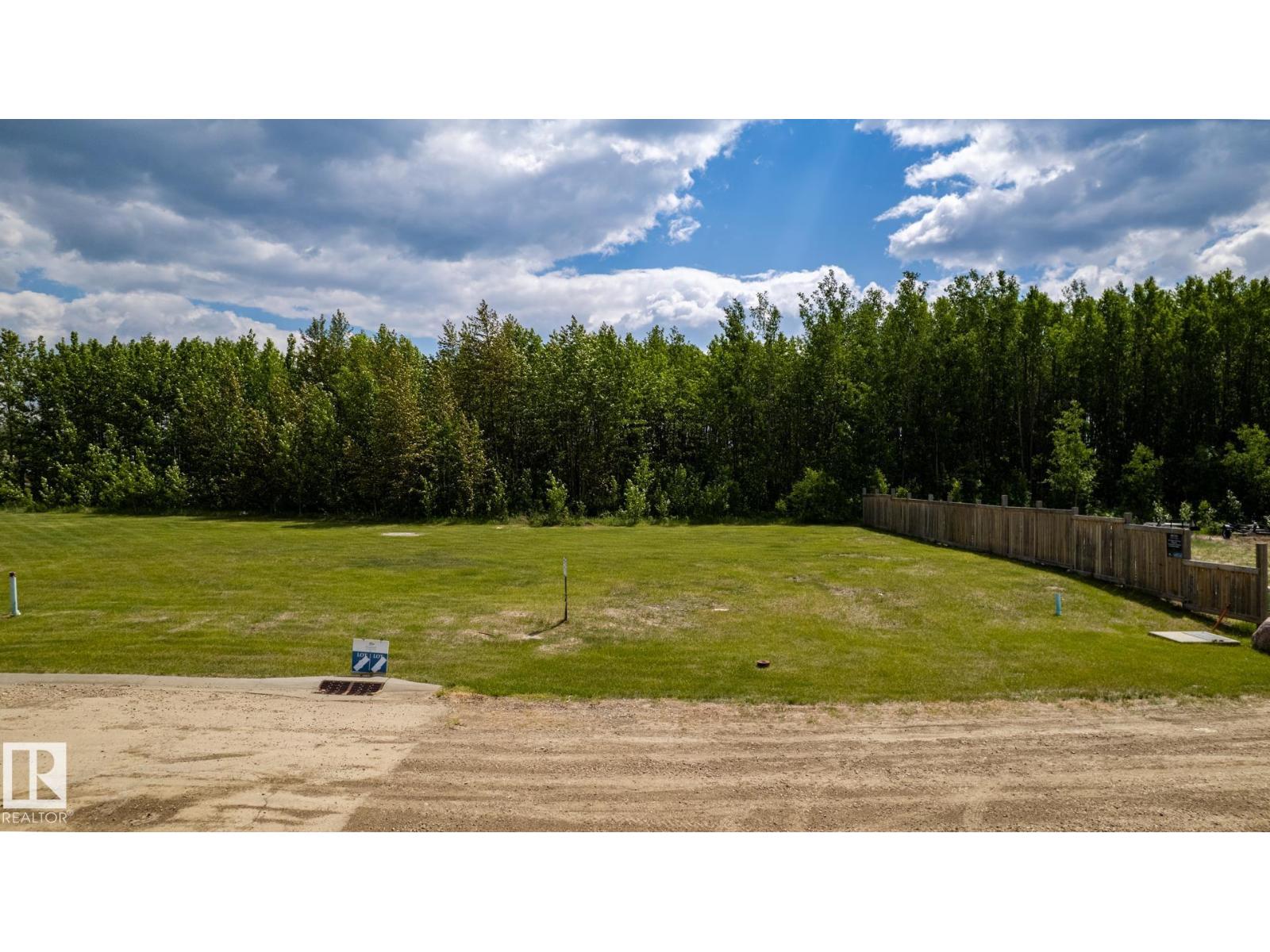 #209 3410 Ste. Anne Tr, Rural Lac Ste. Anne County, Alberta  T0E 0A1 - Photo 1 - E4471899