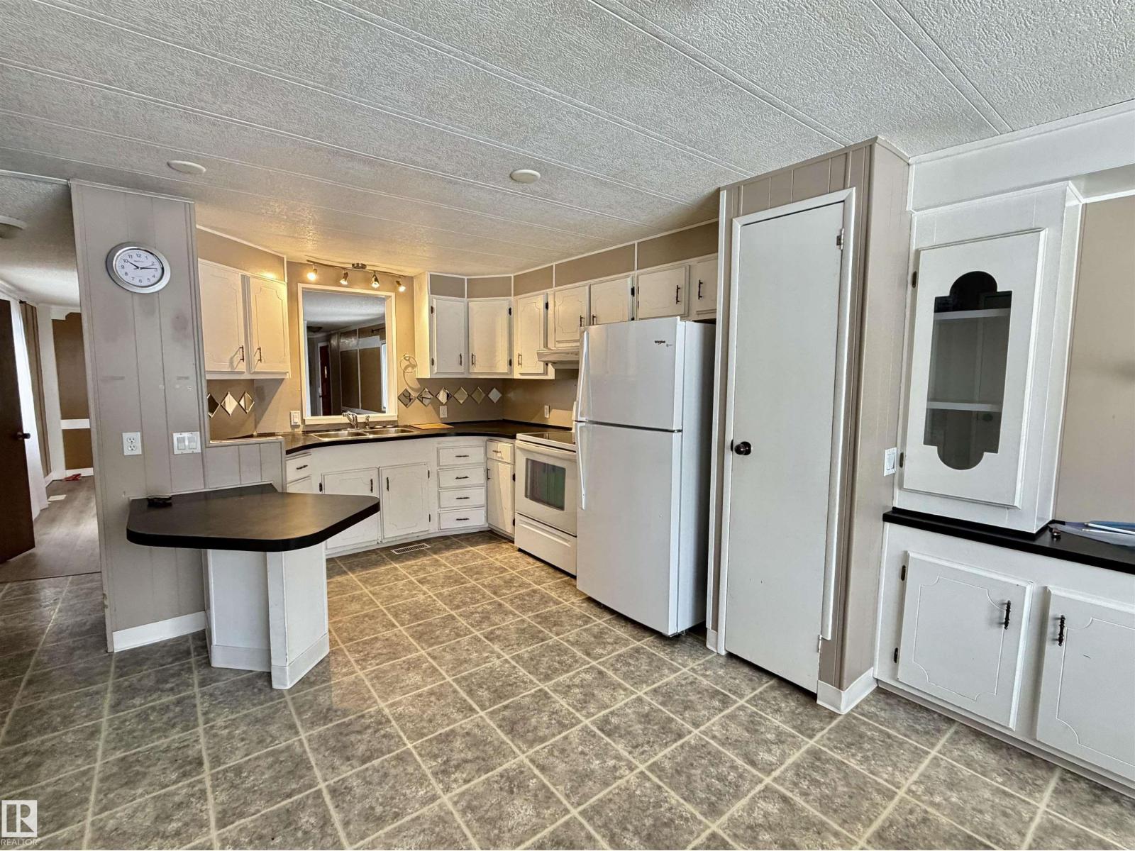 Unknown Address, , - Photo 2 - E4471971