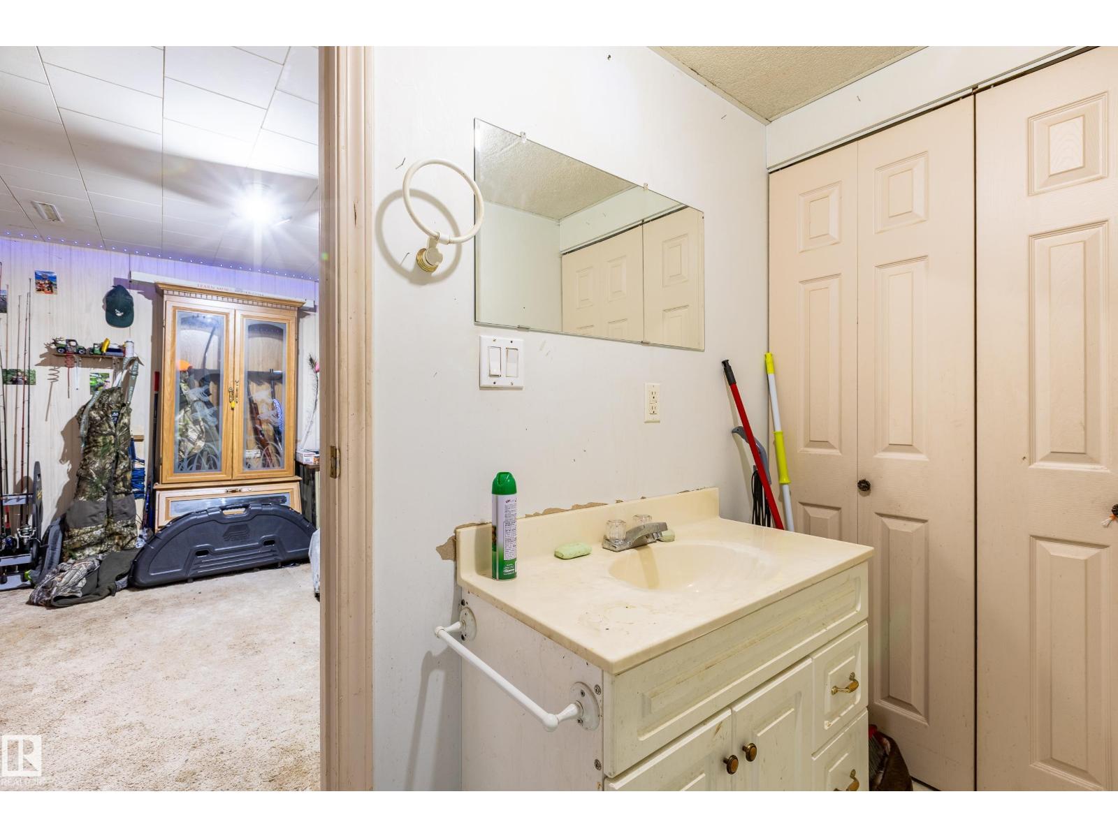 8 Fourth St, Duffield, Alberta  T0E 0N0 - Photo 32 - E4472141