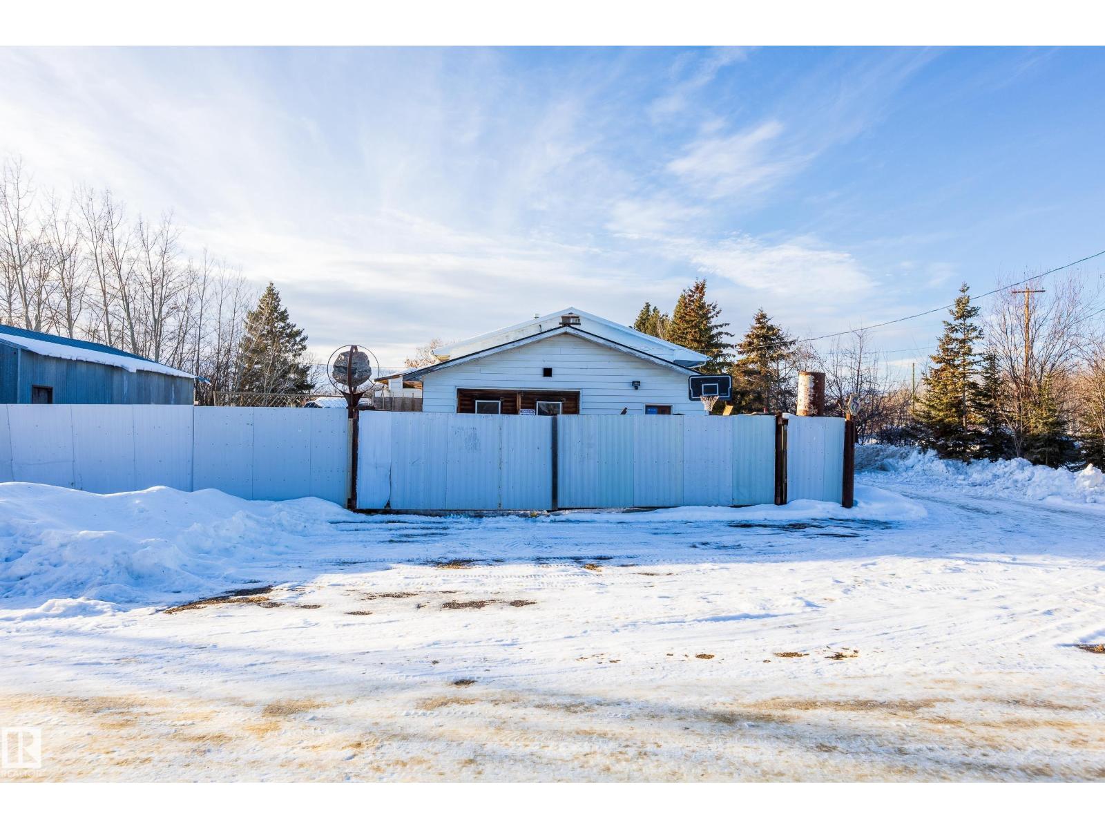 8 Fourth St, Duffield, Alberta  T0E 0N0 - Photo 36 - E4472141
