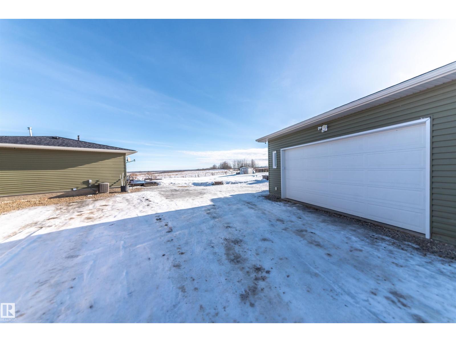 54101 Rge Road 35, Rural Lac Ste. Anne County, Alberta  T0E 0A0 - Photo 17 - E4472185