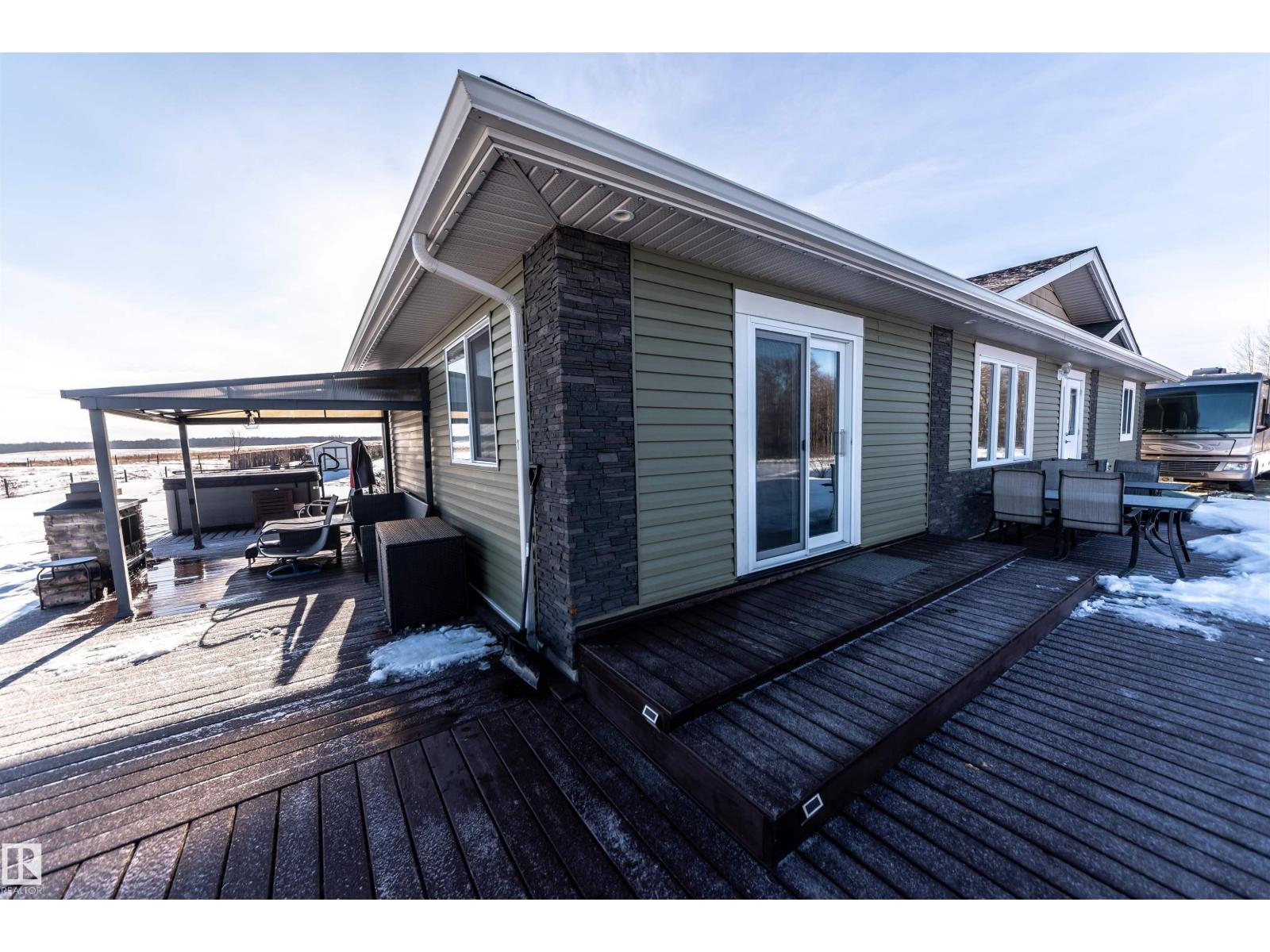 54101 Rge Road 35, Rural Lac Ste. Anne County, Alberta  T0E 0A0 - Photo 22 - E4472185