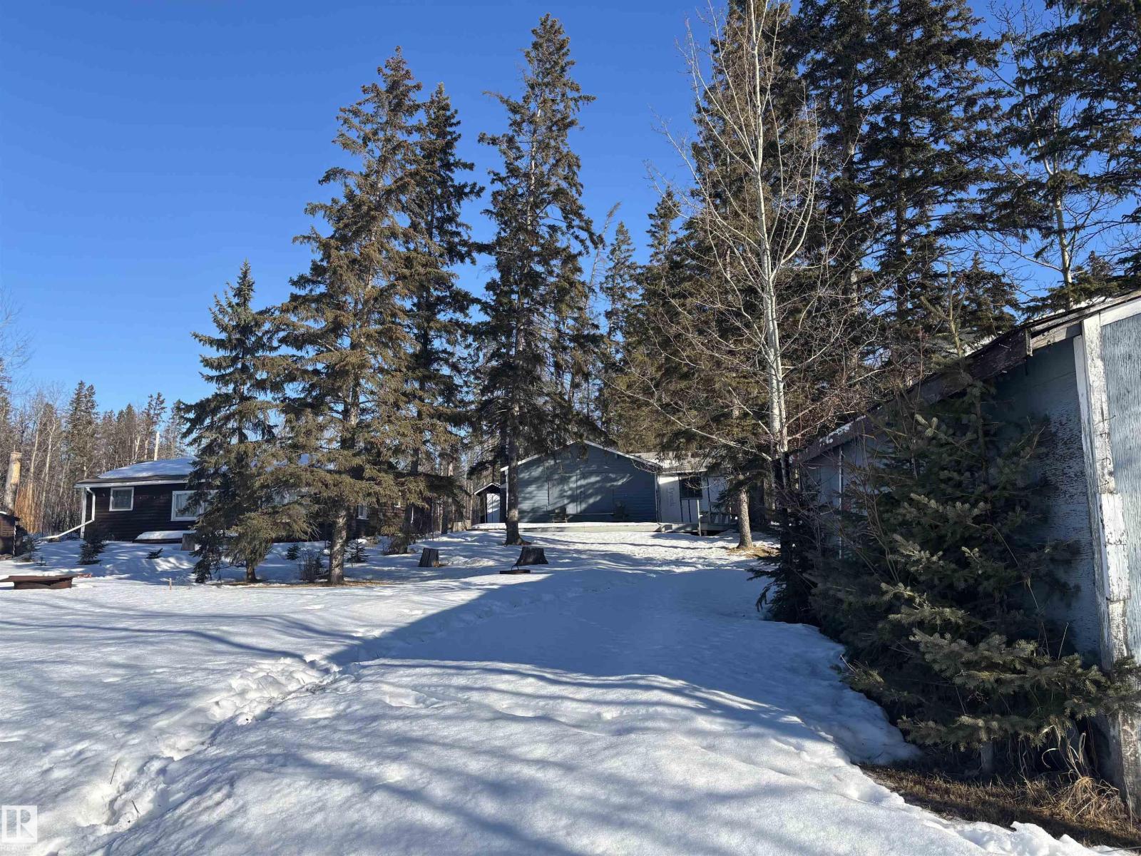 251 Lakeshore Dr, Rural Lac Ste. Anne County, Alberta  T0E 1V0 - Photo 17 - E4472497