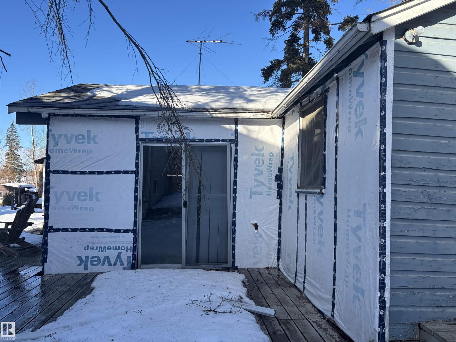 251 Lakeshore Dr, Rural Lac Ste. Anne County, Alberta  T0E 1V0 - Photo 2 - E4472497