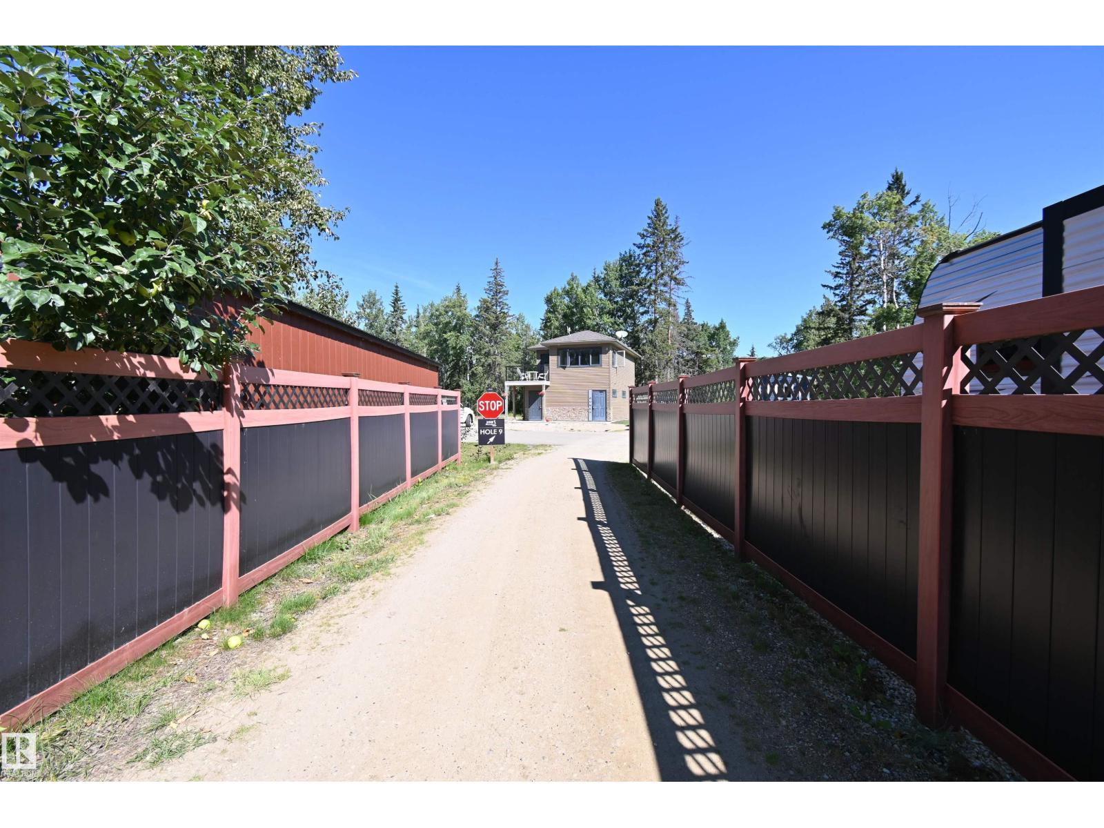 #64 53206 Rge Road 55 A, Rural Parkland County, Alberta  T0E 2B0 - Photo 38 - E4472596