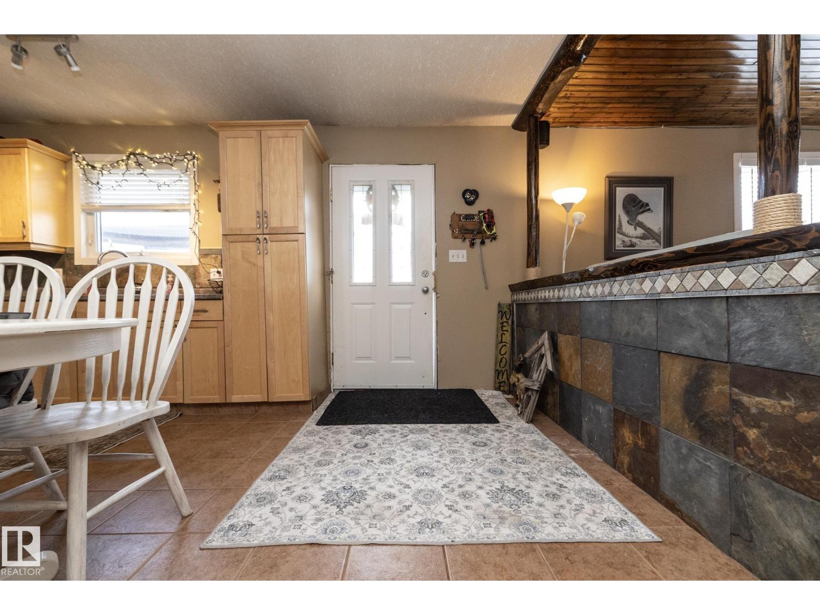 5596 Nakamun Dr, Rural Lac Ste. Anne County, Alberta  T0E 1V0 - Photo 26 - E4472635