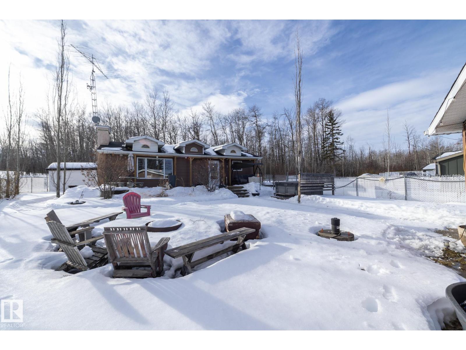 5596 Nakamun Dr, Rural Lac Ste. Anne County, Alberta  T0E 1V0 - Photo 8 - E4472635