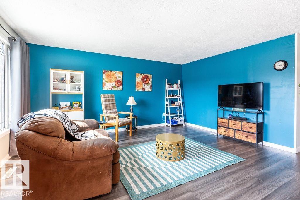 4628 46 Ave, Evansburg, Alberta  T0E 0T0 - Photo 2 - E4472893