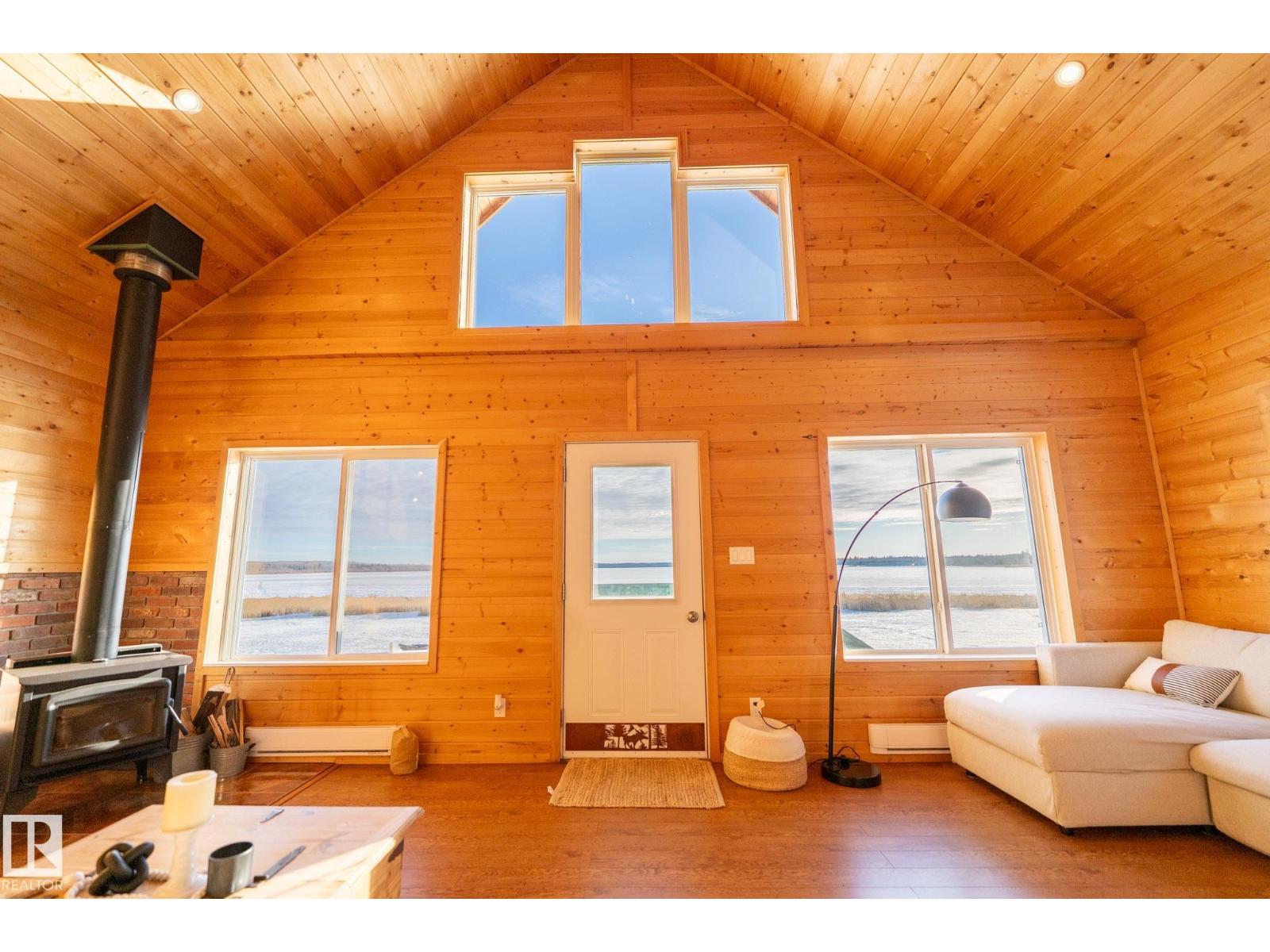 51 Lakeshore Dr, Rural Lac Ste. Anne County, Alberta  T0E 1V0 - Photo 2 - E4473599