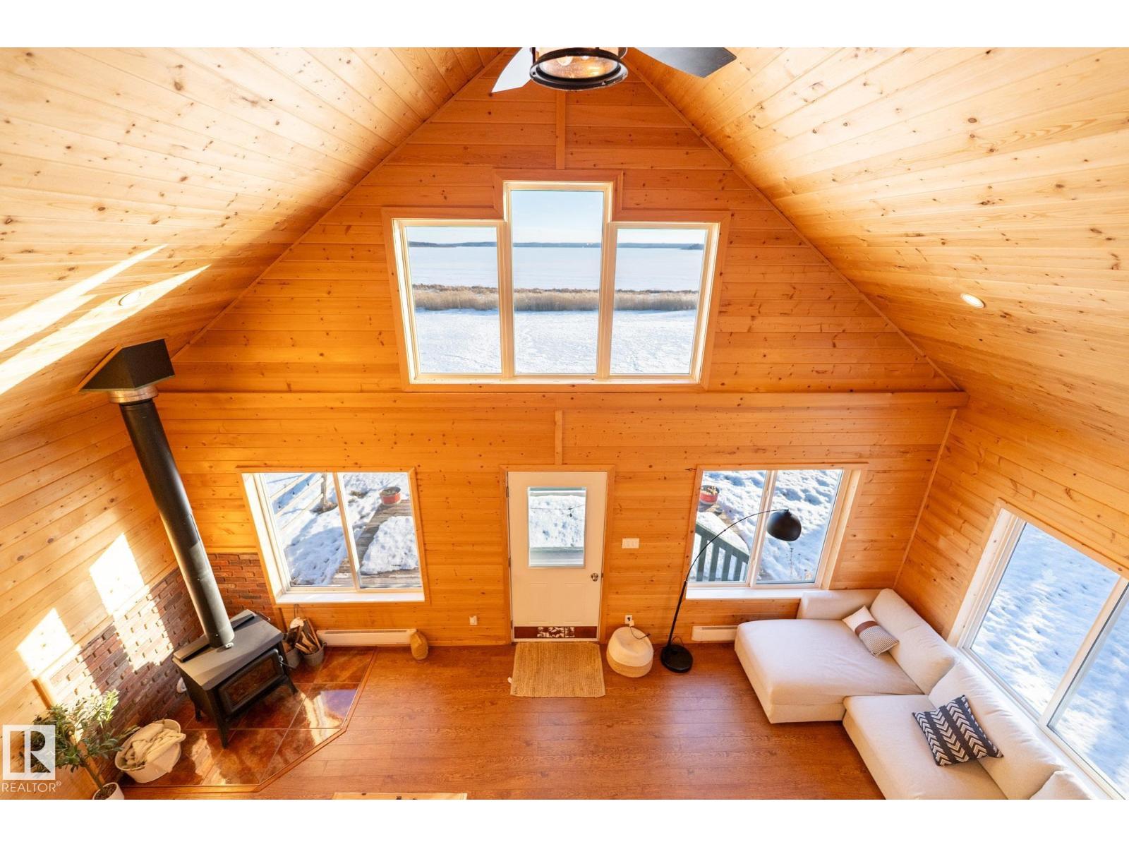 51 Lakeshore Dr, Rural Lac Ste. Anne County, Alberta  T0E 1V0 - Photo 32 - E4473599