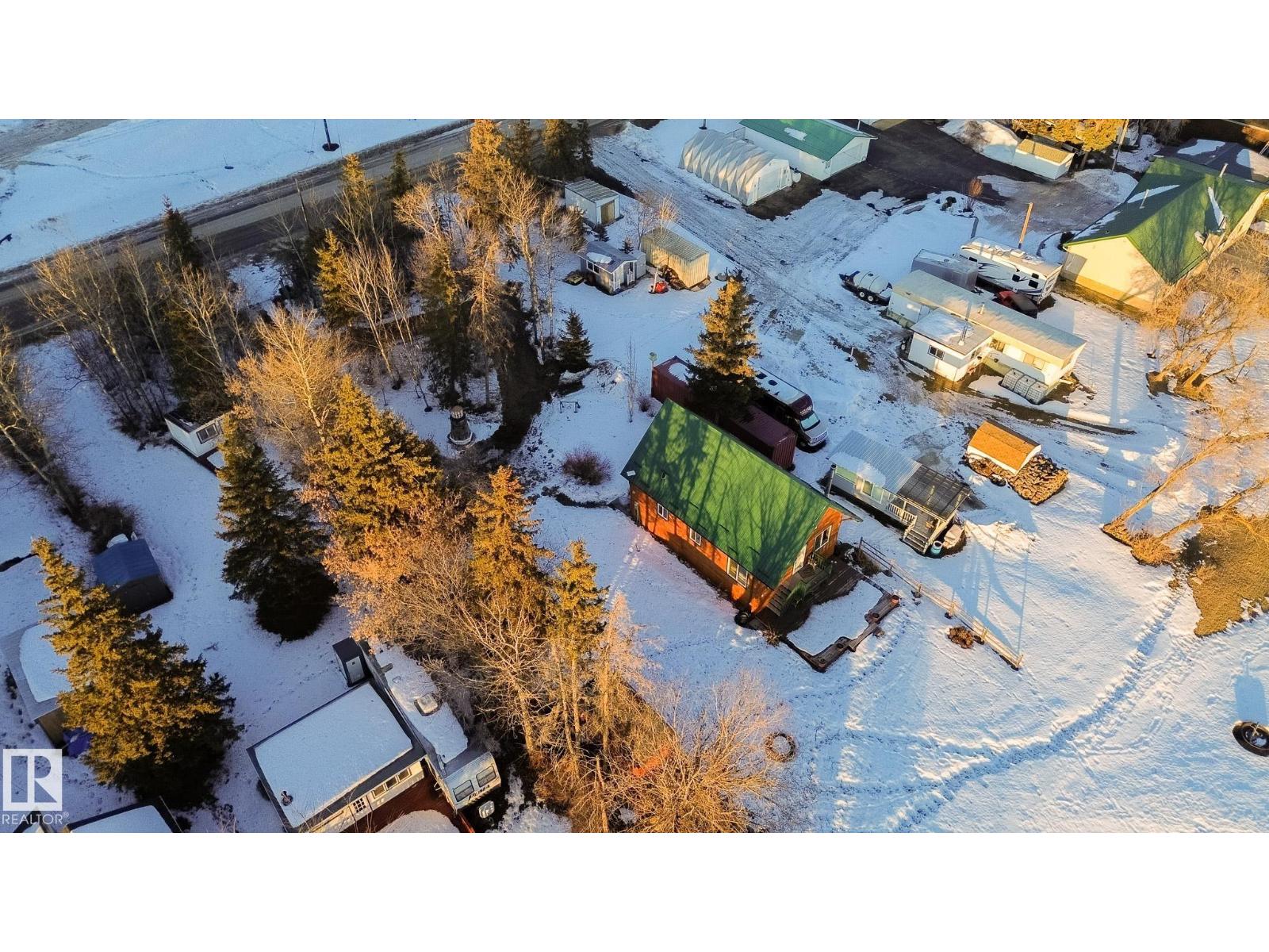 51 Lakeshore Dr, Rural Lac Ste. Anne County, Alberta  T0E 1V0 - Photo 50 - E4473599