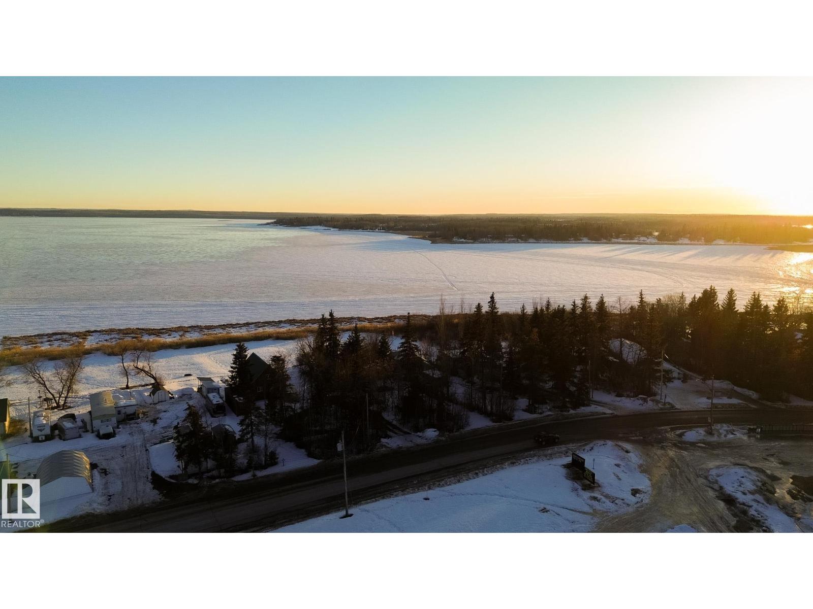 51 Lakeshore Dr, Rural Lac Ste. Anne County, Alberta  T0E 1V0 - Photo 52 - E4473599