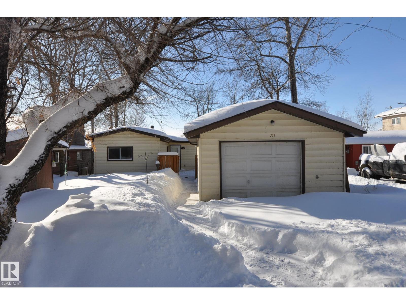 233 Lakeshore Dr, Rural Lac Ste. Anne County, Alberta  T0E 1V0 - Photo 34 - E4474235