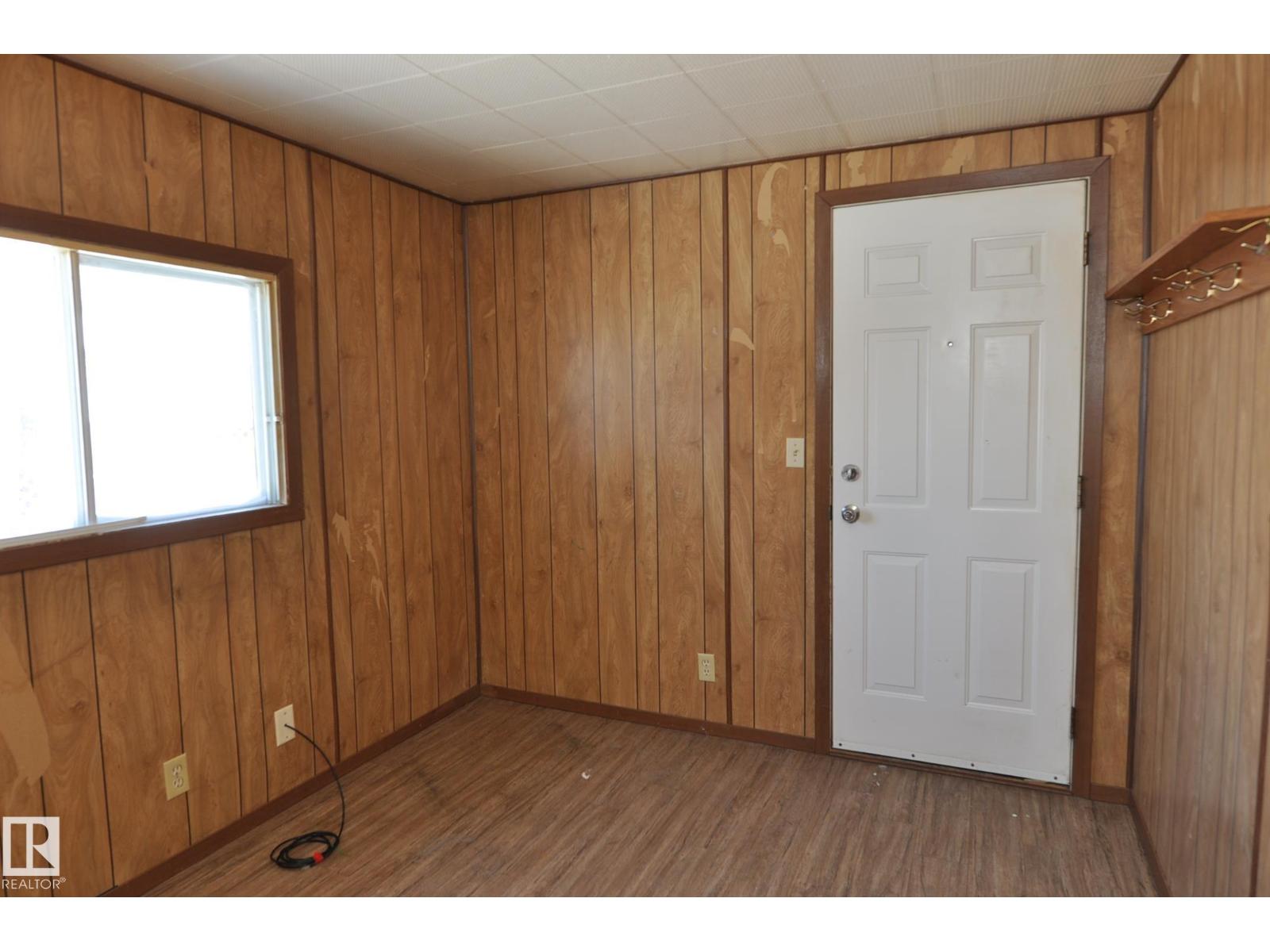 233 Lakeshore Dr, Rural Lac Ste. Anne County, Alberta  T0E 1V0 - Photo 4 - E4474235