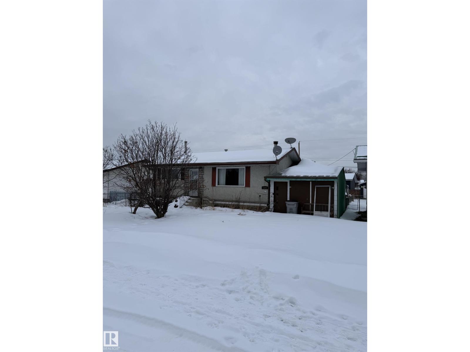 4724 52 Av, Evansburg, Alberta T0E 0T0 - Photo 2 - E4474245