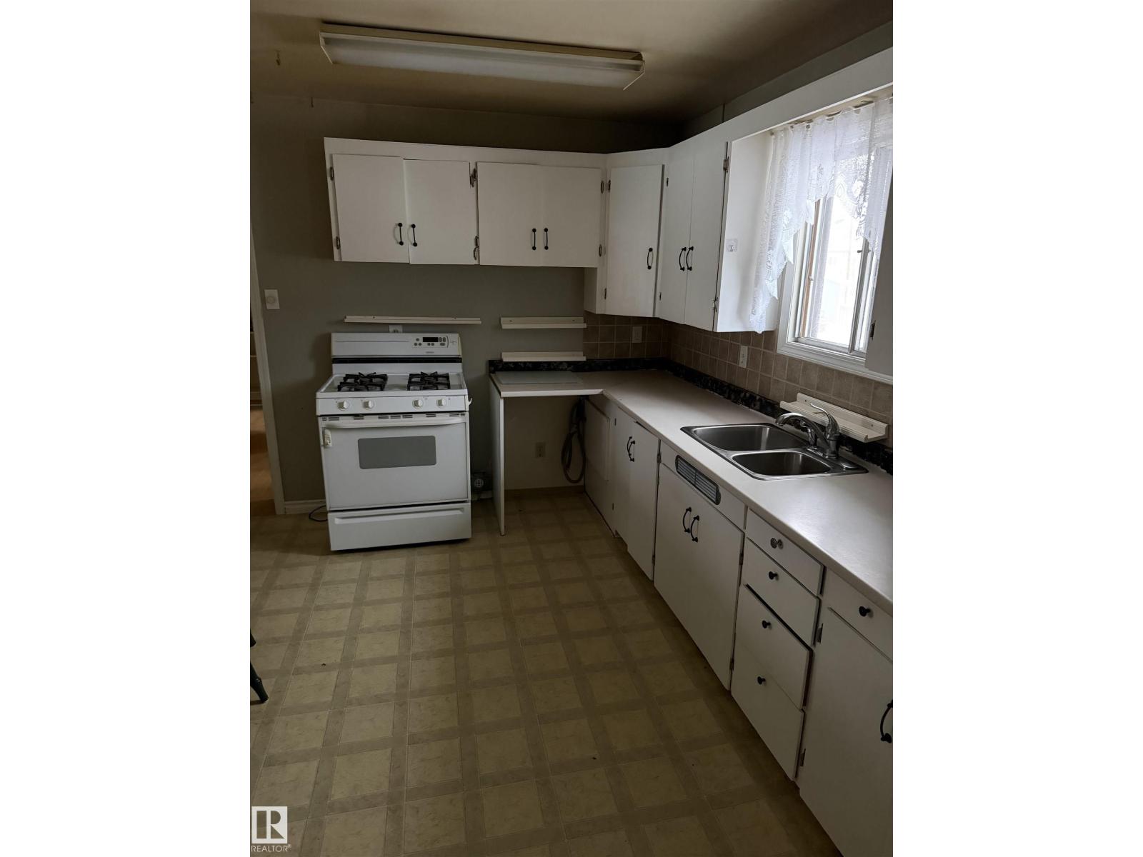 4724 52 Av, Evansburg, Alberta T0E 0T0 - Photo 9 - E4474245