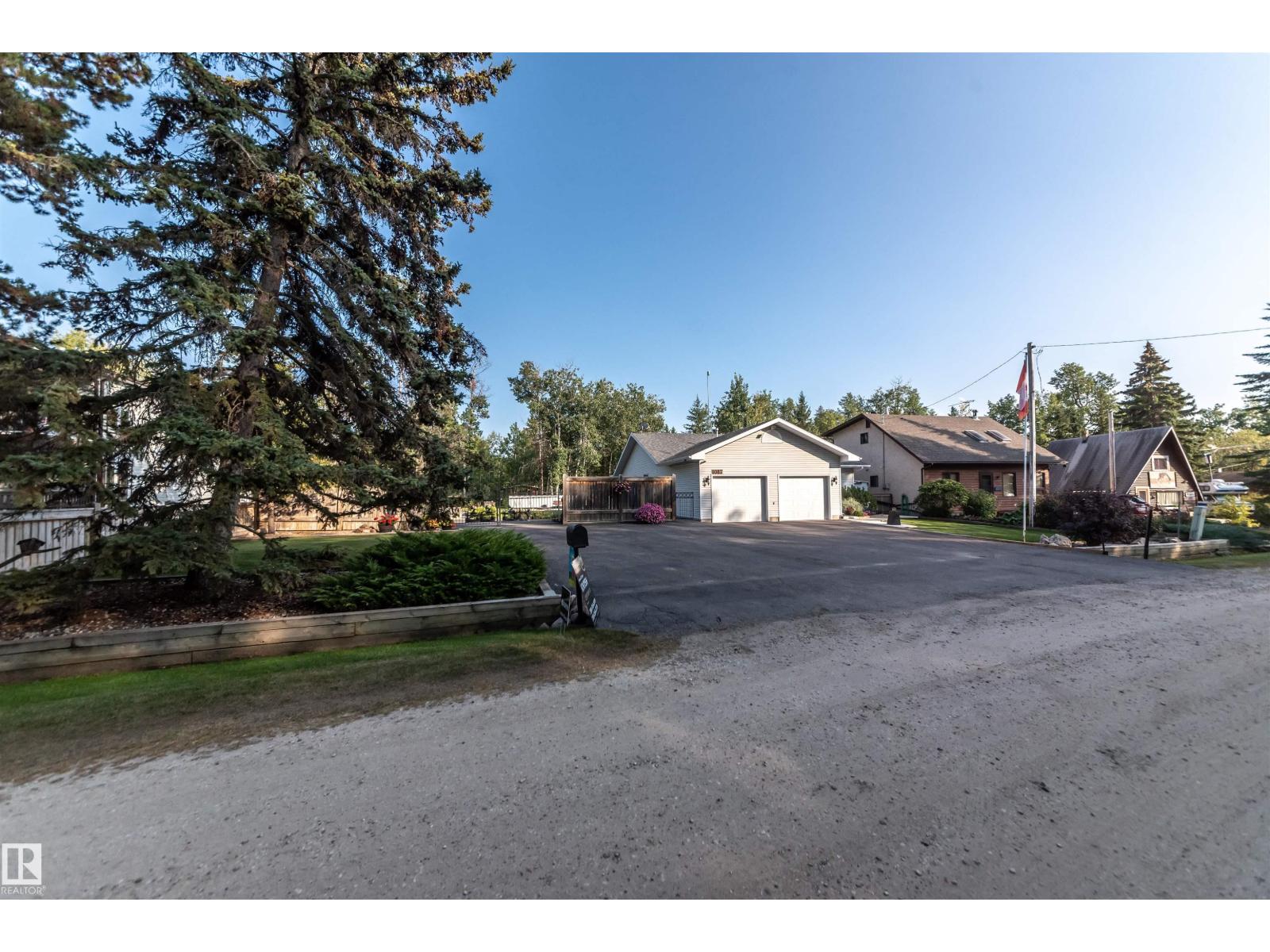 1087 10 St, Rural Lac Ste. Anne County, Alberta T0E 1A0 - Photo 15 - E4474320