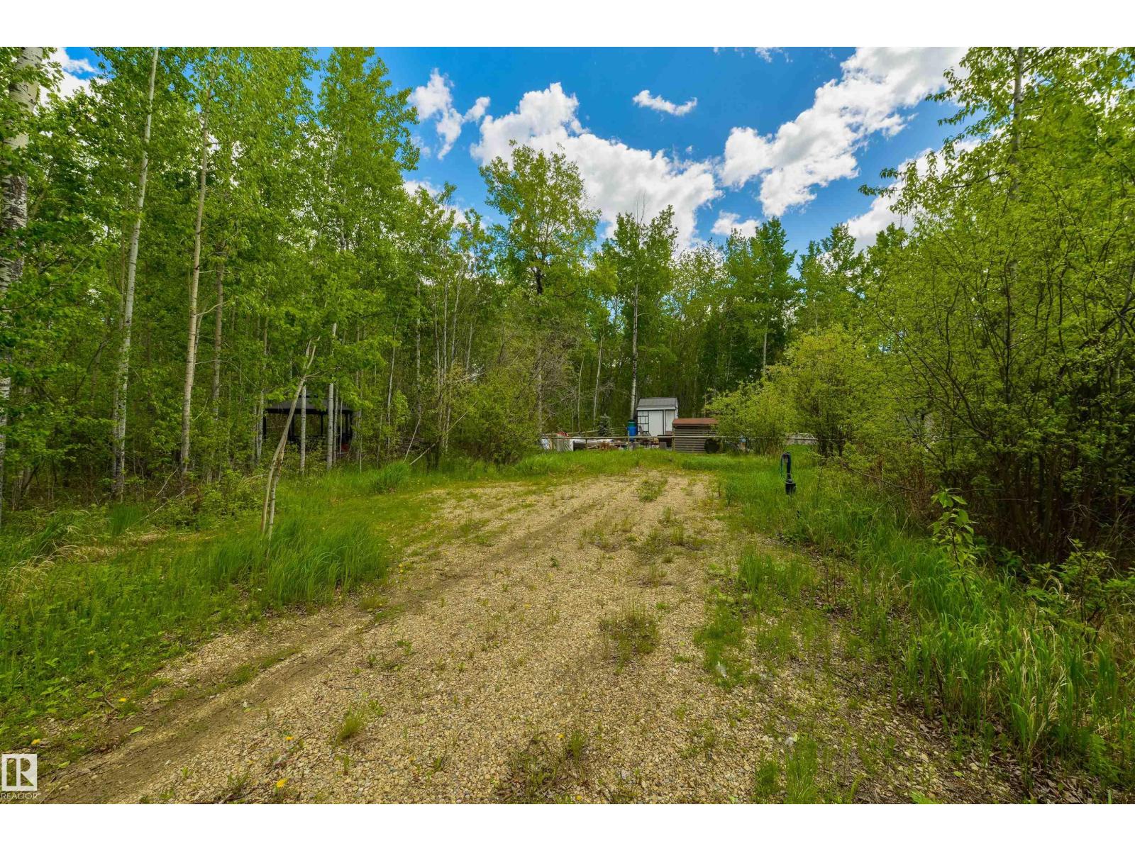 148 5519 Twp Rd 550, Rural Lac Ste. Anne County, Alberta  T0E 0L0 - Photo 5 - E4474487