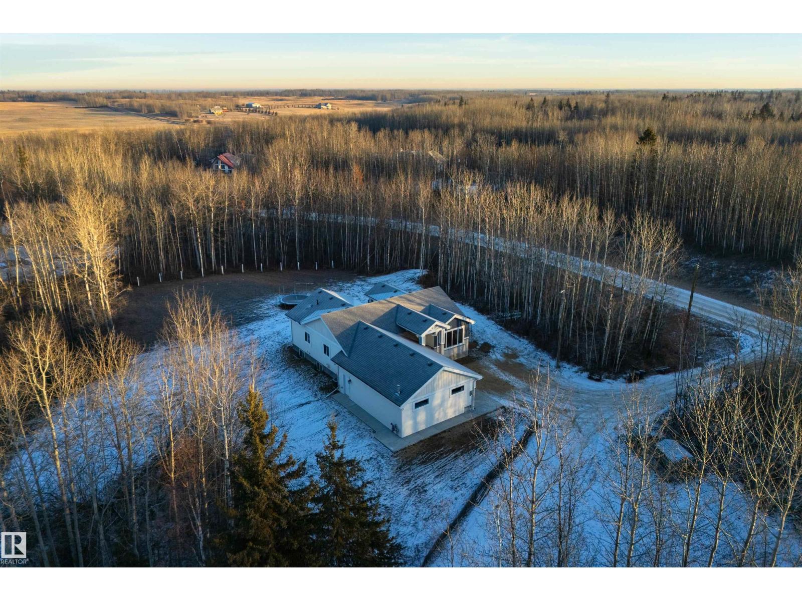 #14 2406 Twp Road 540, Rural Lac Ste. Anne County, Alberta T0E 1V0 - Photo 44 - E4474489