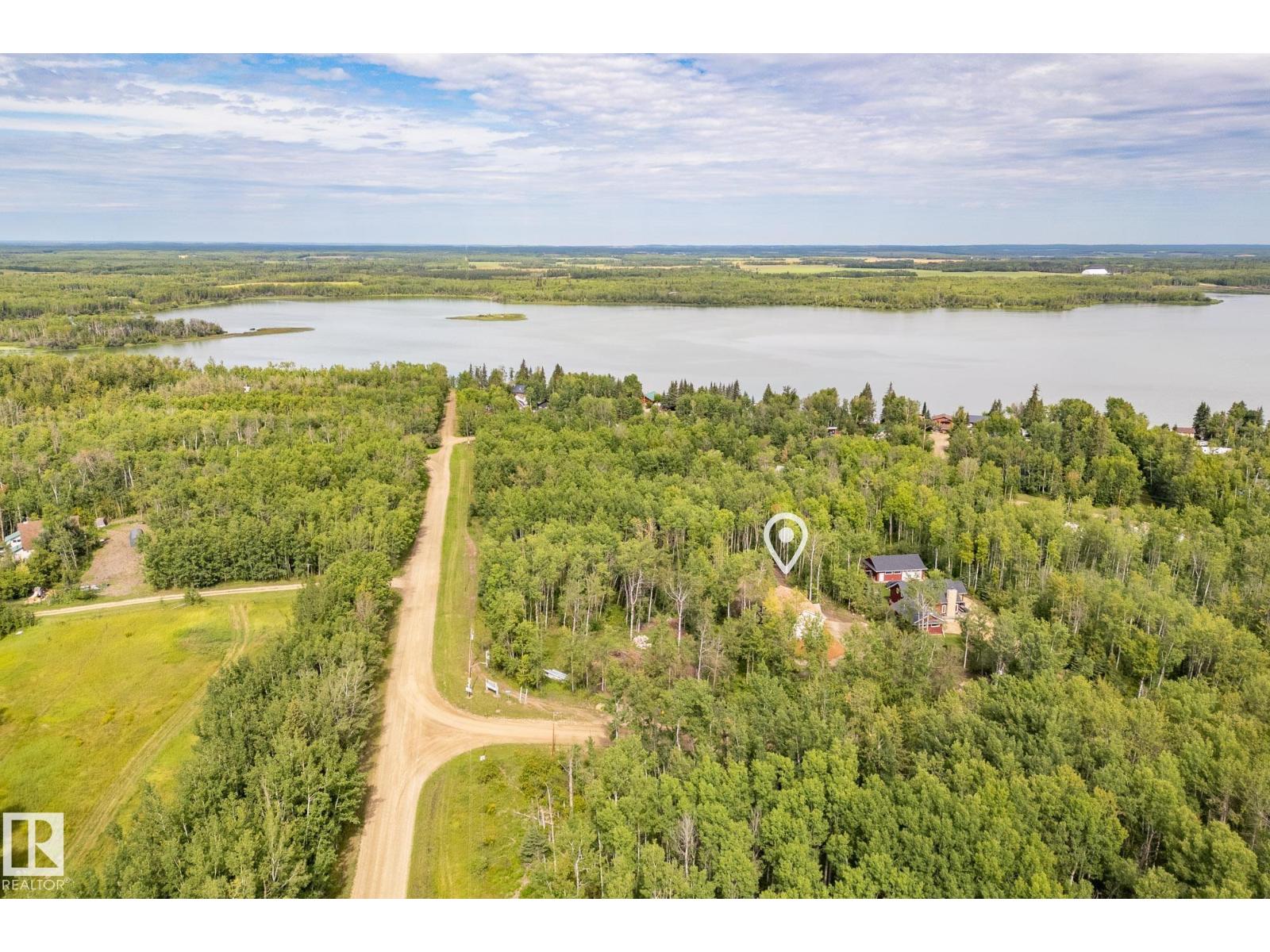 4008 Nakamun Dr, Rural Lac Ste. Anne County, Alberta T0E 1V0 - Photo 11 - E4474526