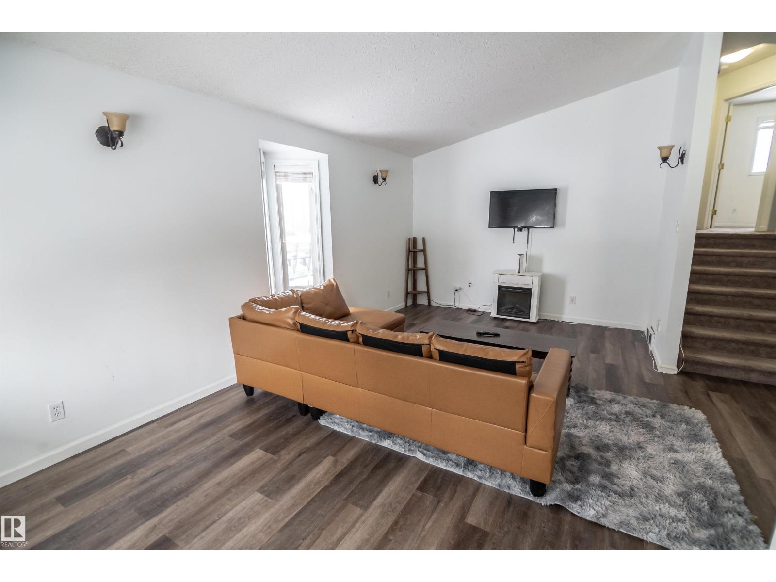 4727 52a St, Rural Lac Ste. Anne County, Alberta  T0E 0A0 - Photo 5 - E4474563