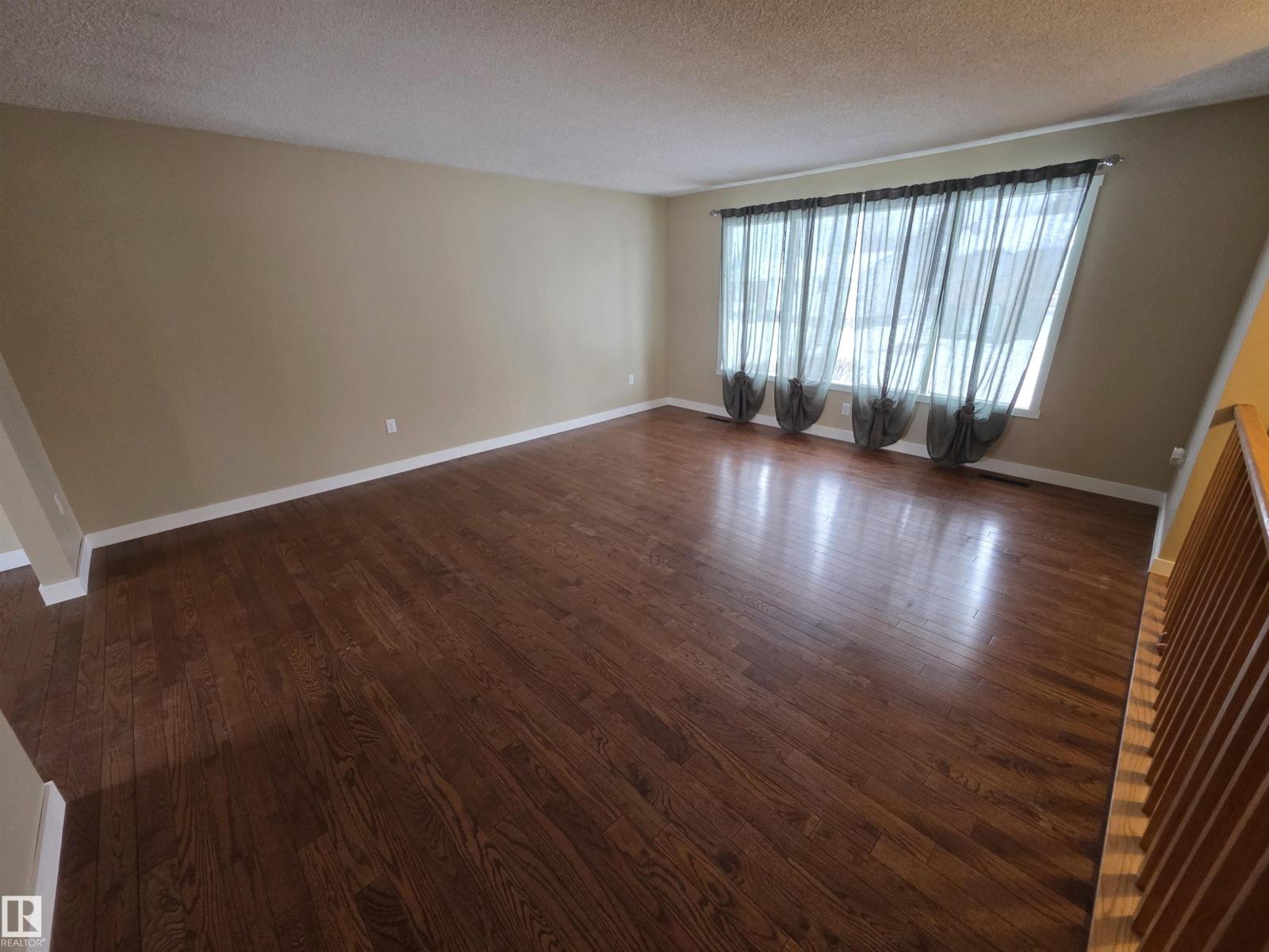 5213 46 Av, Drayton Valley, Alberta T7A 1K9 - Photo 2 - E4474604