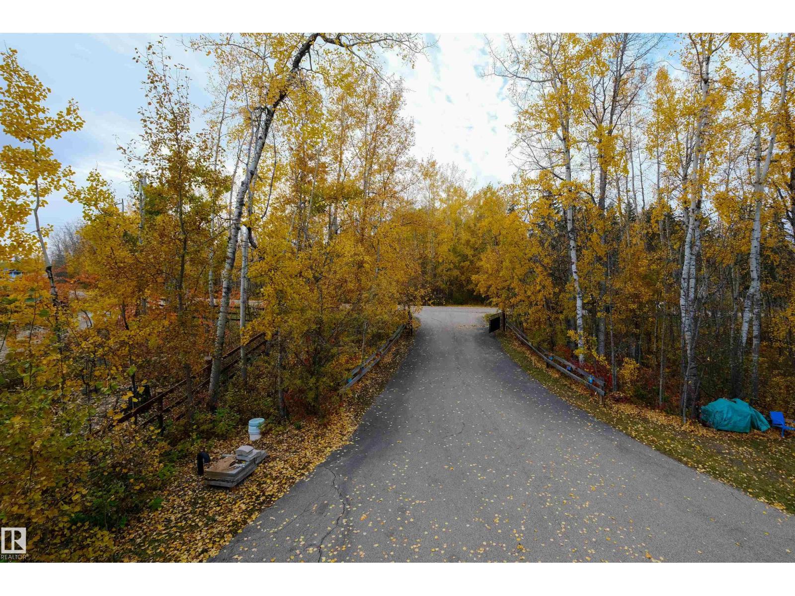 #23 4224 Twp Road 545, Rural Lac Ste. Anne County, Alberta T0E 0A2 - Photo 3 - E4474899