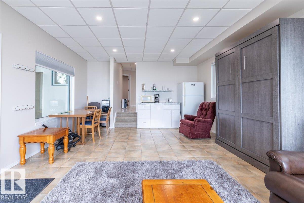 239 Lakeshore Dr, Rural Wetaskiwin County, Alberta  T0C 2V0 - Photo 24 - E4475403