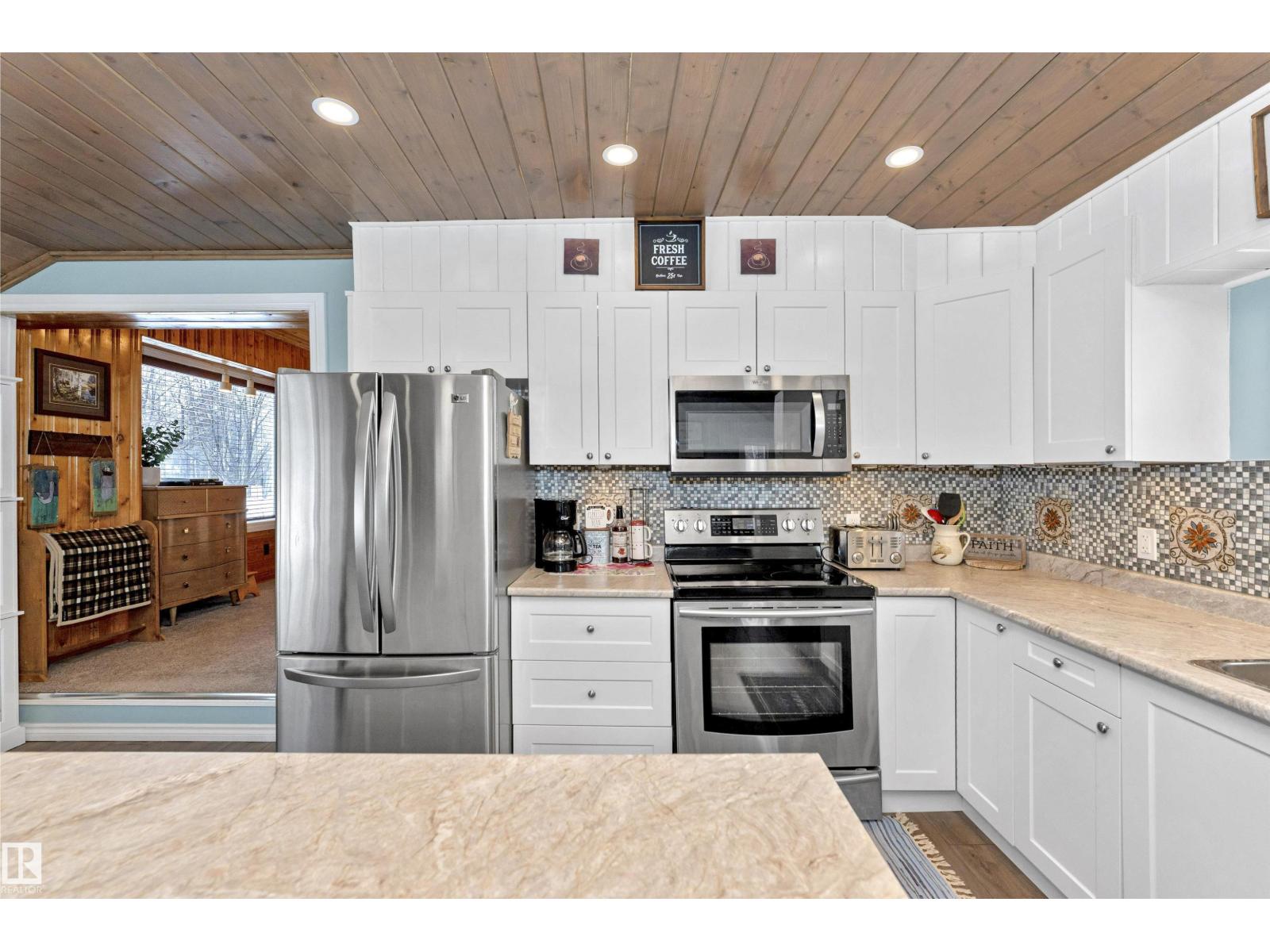 516 5 St, Rural Lac Ste. Anne County, Alberta  T0E 0A2 - Photo 4 - E4475446