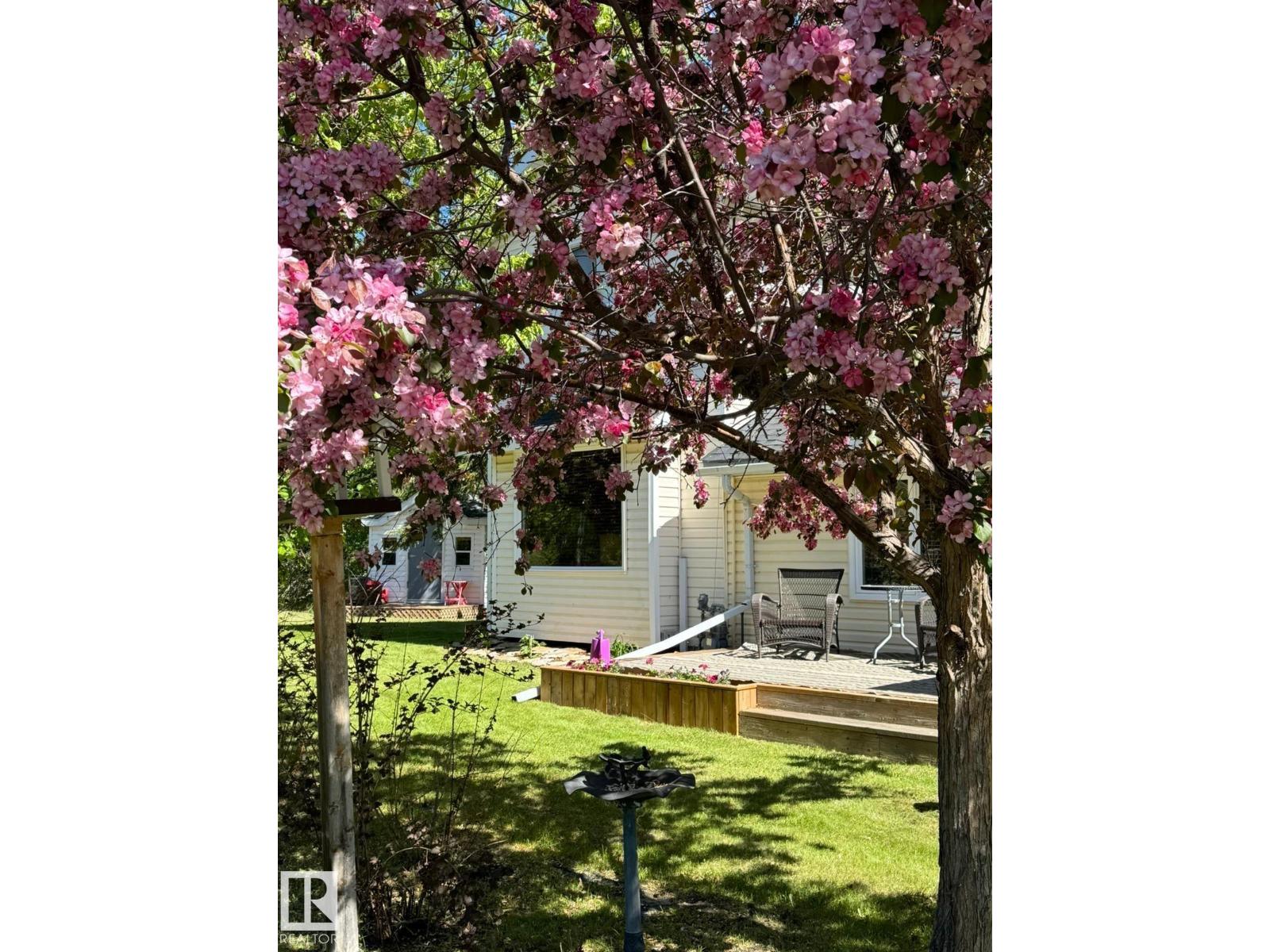 516 5 St, Rural Lac Ste. Anne County, Alberta  T0E 0A2 - Photo 54 - E4475446