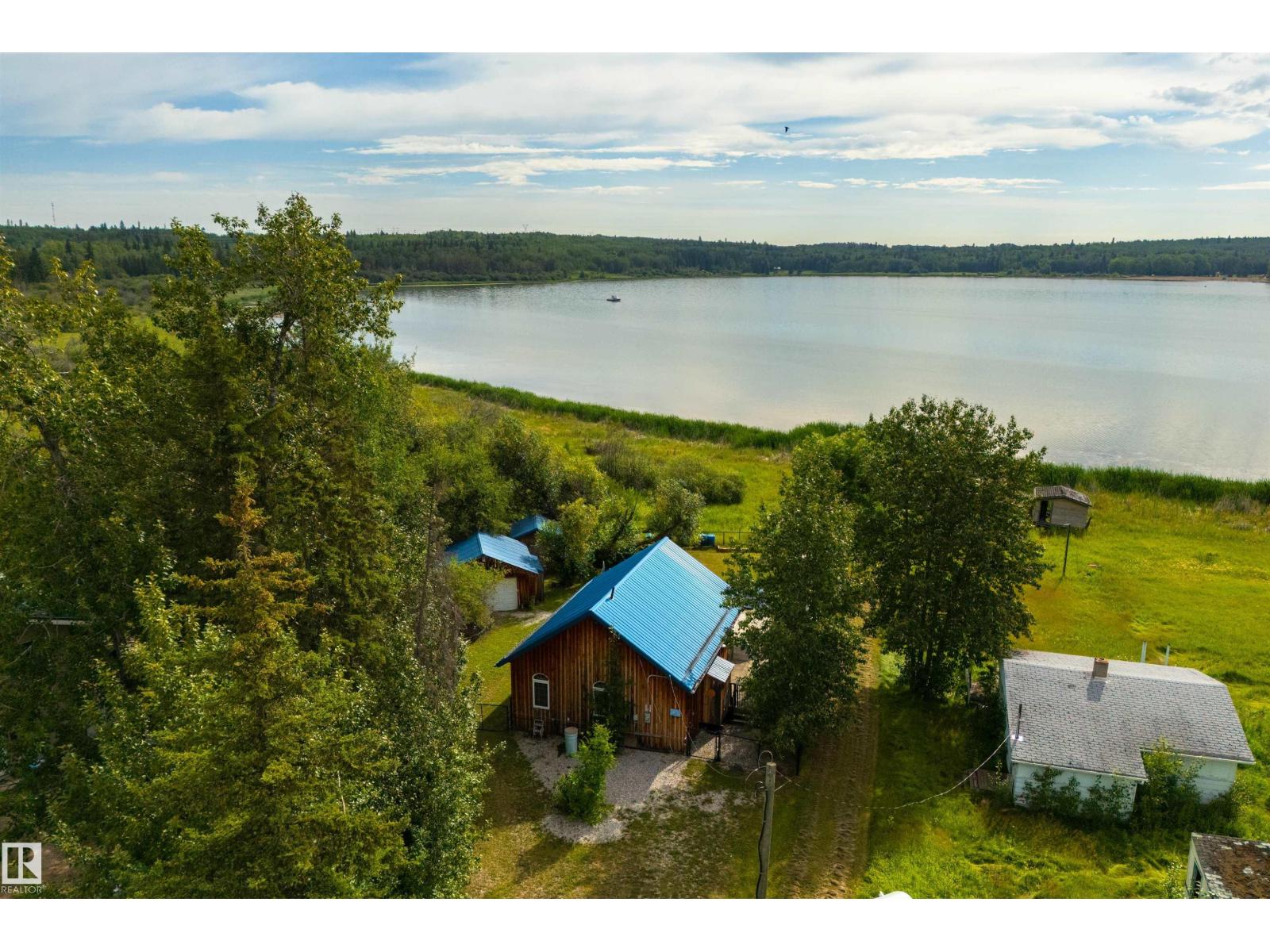 113 Bayview Dr, Rural Parkland County, Alberta  T0E 2K0 - Photo 2 - E4475513