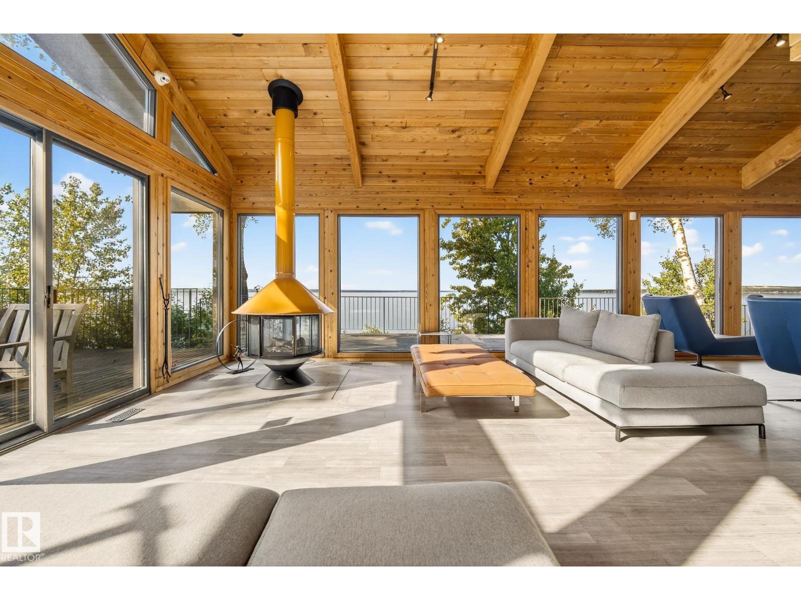 139 Silver Beach Rd, Rural Wetaskiwin County, Alberta  T0C 2C0 - Photo 8 - E4475525