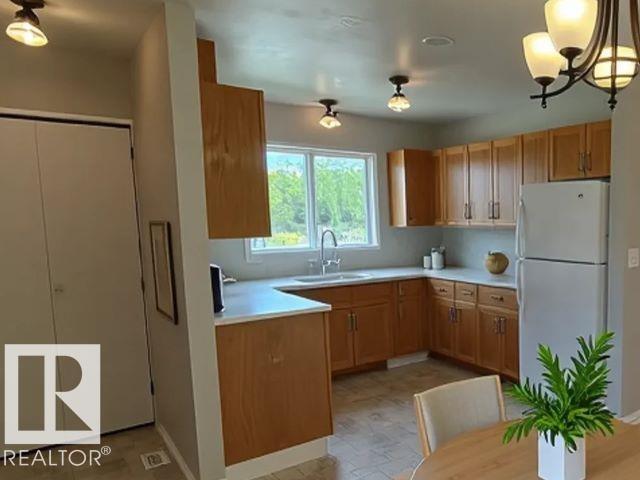 130 1 St, Blue Ridge, Alberta T0E 0B0 - Photo 3 - E4475578