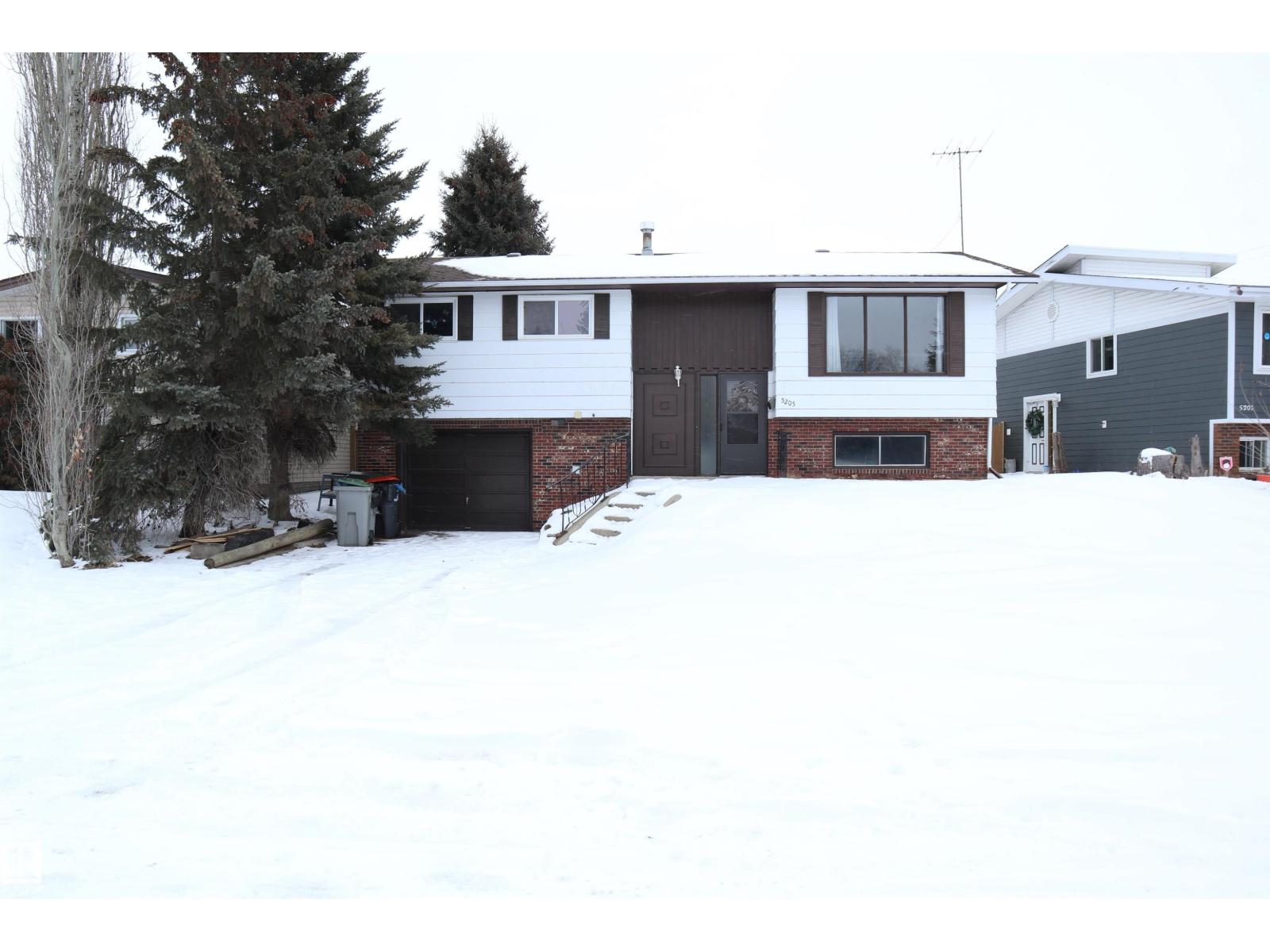 5205 55 St, Thorsby, Alberta  T0C 2P0 - Photo 2 - E4475761