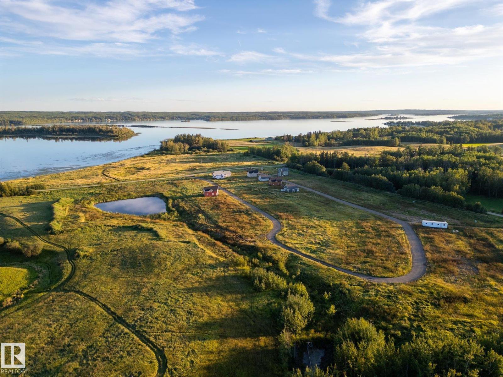 49 5323 Township Road 541a, Rural Lac Ste. Anne County, Alberta T0E 1H0 - Photo 9 - E4475789