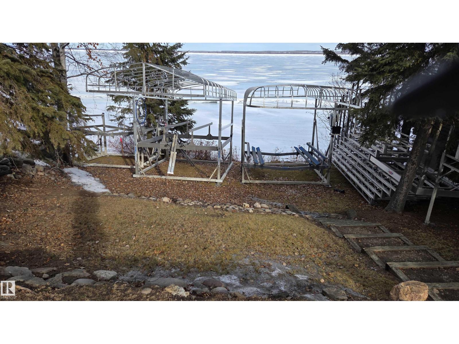 72 Crystal Springs Drive, Rural Wetaskiwin County, Alberta  T0C 2V0 - Photo 5 - E4475839