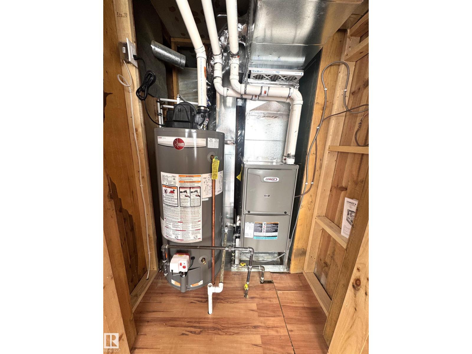 490 & 492 Lakeview Drive, Rural Lac Ste. Anne County, Alberta  T0E 1V0 - Photo 25 - E4475935