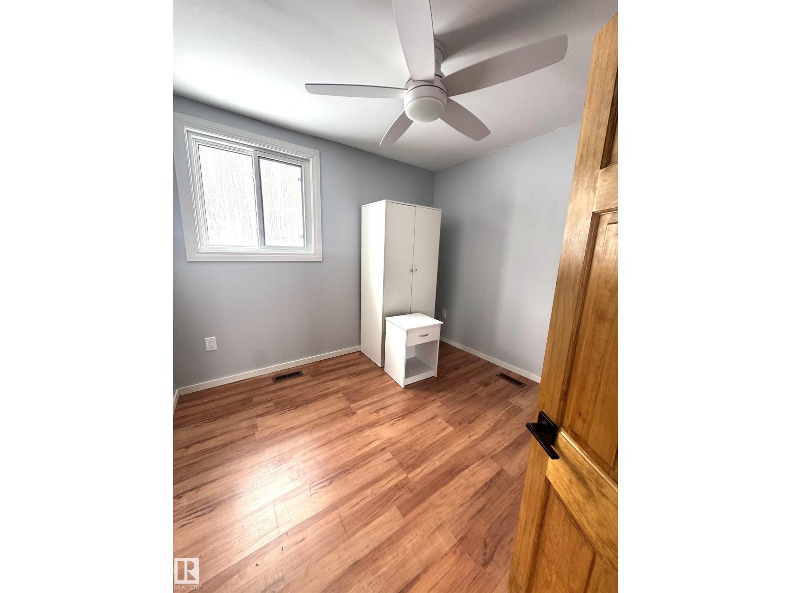 490 & 492 Lakeview Drive, Rural Lac Ste. Anne County, Alberta  T0E 1V0 - Photo 32 - E4475935