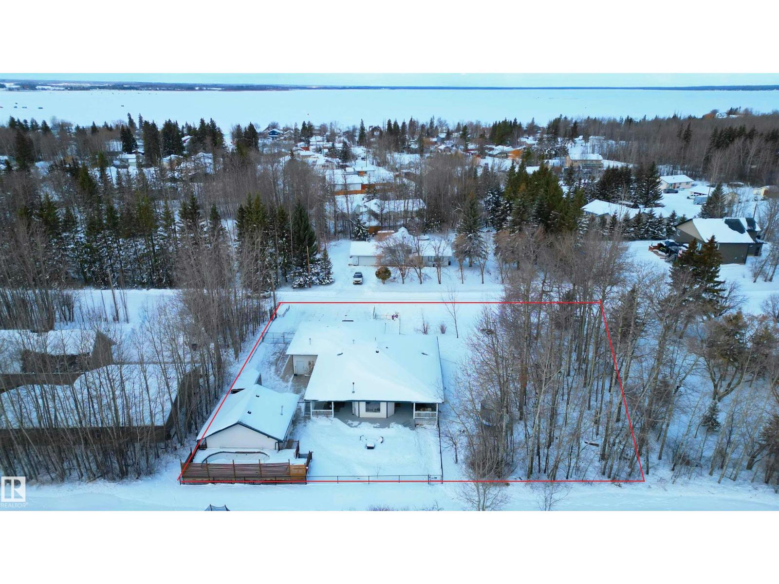 21 Power Dr, Rural Lac Ste. Anne County, Alberta  T0E 0A0 - Photo 2 - E4475989