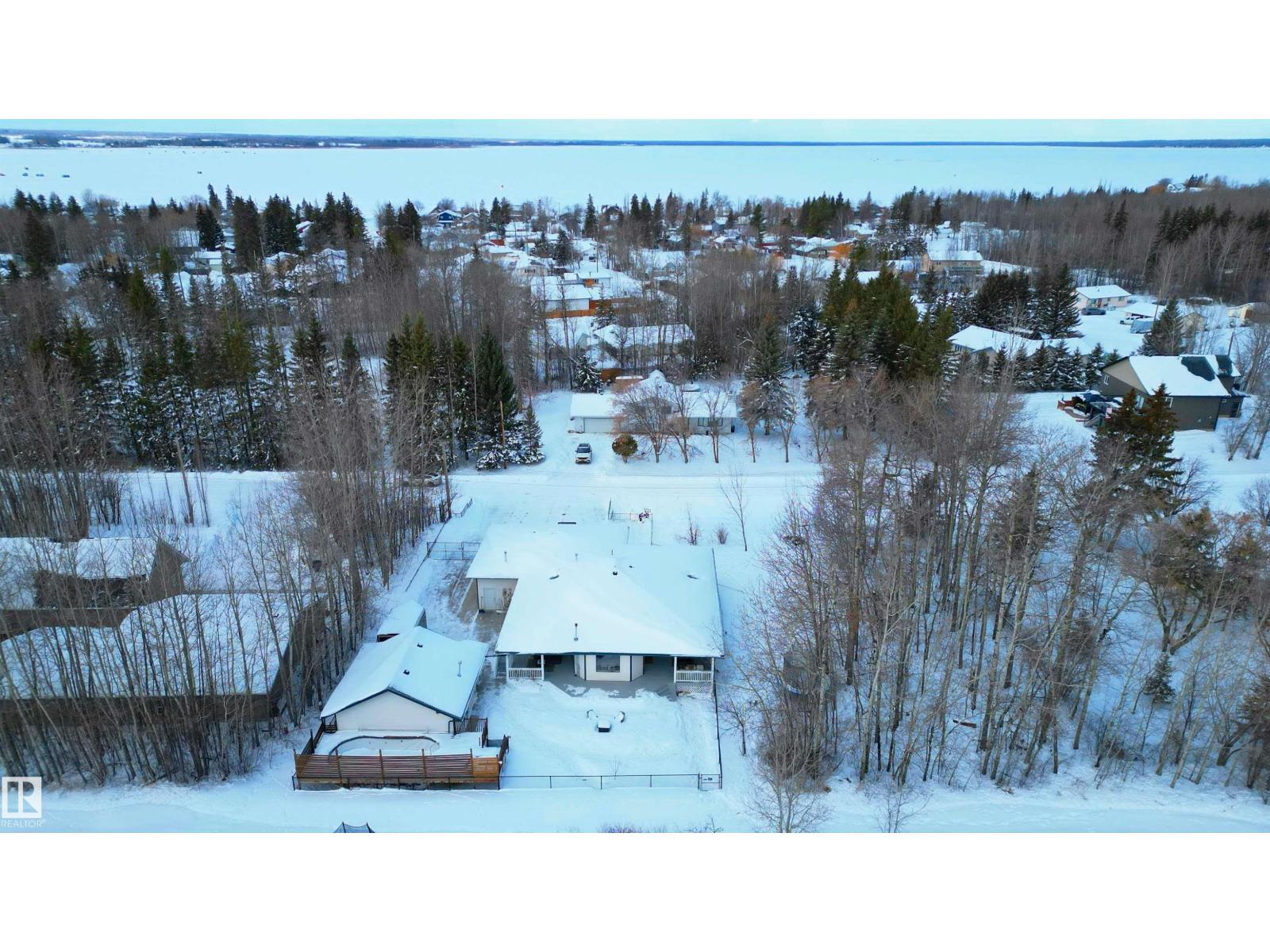 21 Power Dr, Rural Lac Ste. Anne County, Alberta  T0E 0A0 - Photo 68 - E4475989