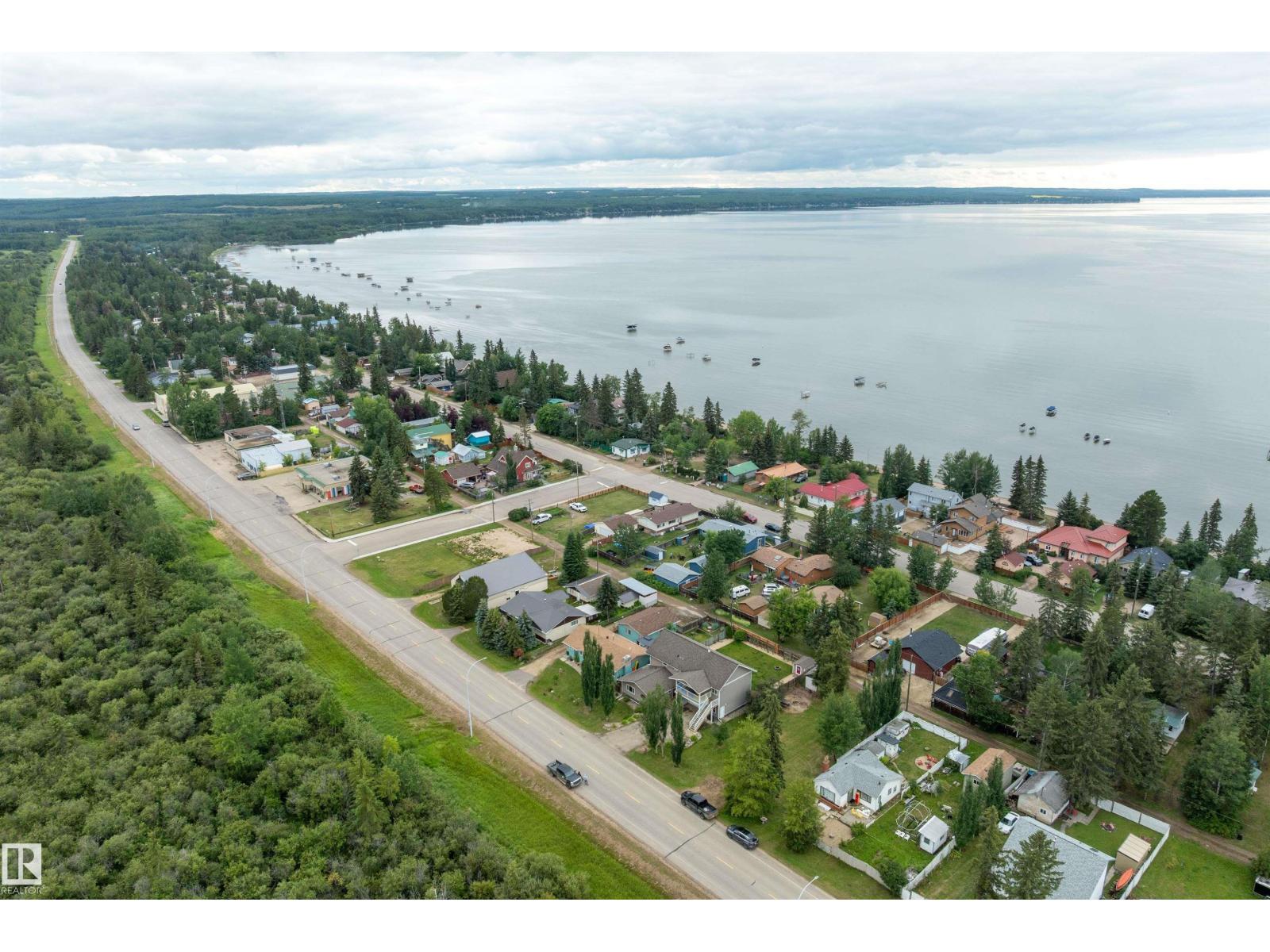 513 2nd Av, Rural Wetaskiwin County, Alberta  T0C 1X0 - Photo 55 - E4476052