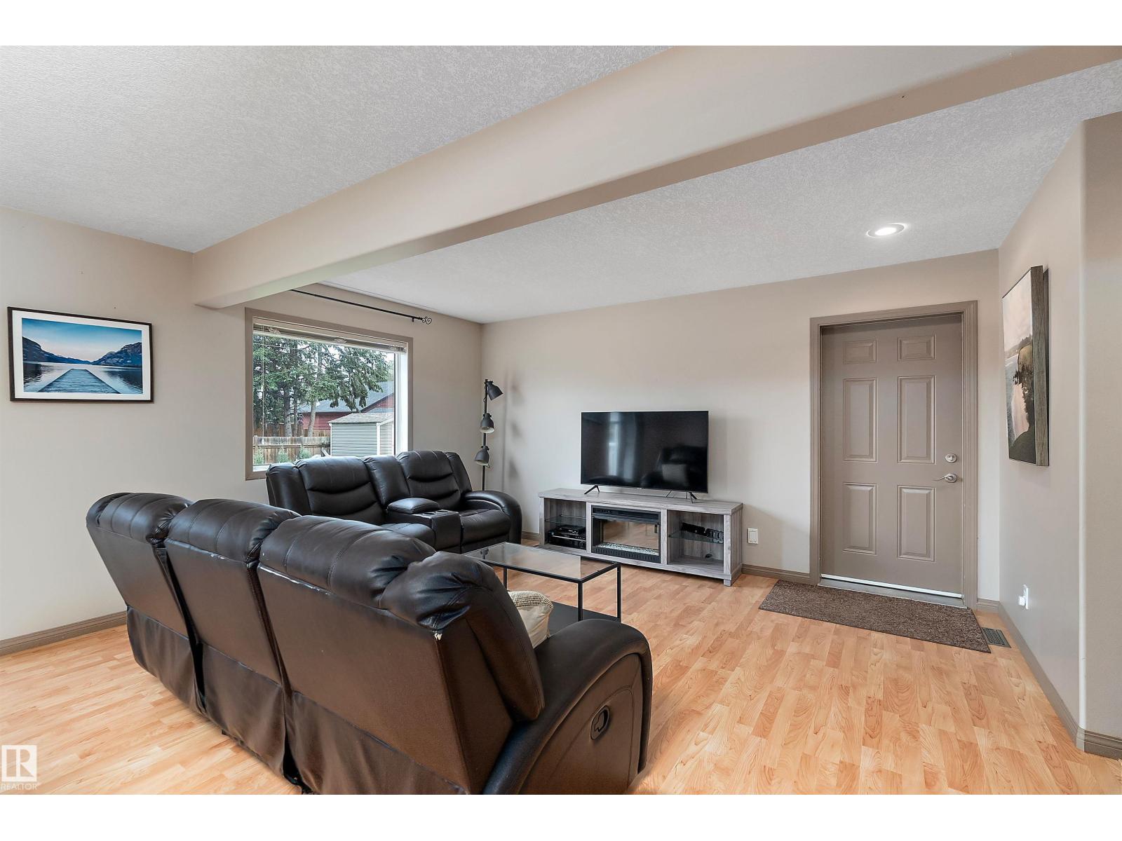 513 2nd Av, Rural Wetaskiwin County, Alberta  T0C 1X0 - Photo 7 - E4476052