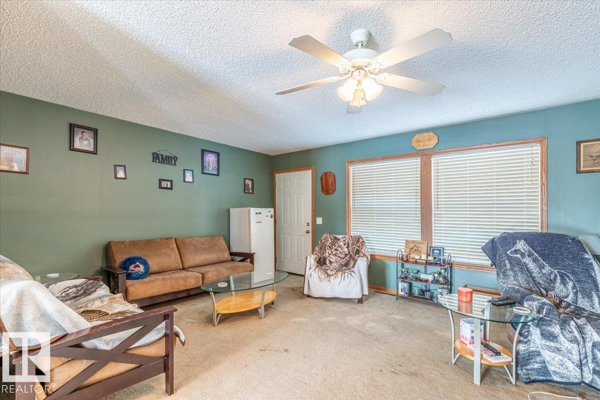 4 Woodbend Cr, Warburg, Alberta  T0C 2T0 - Photo 12 - E4476464