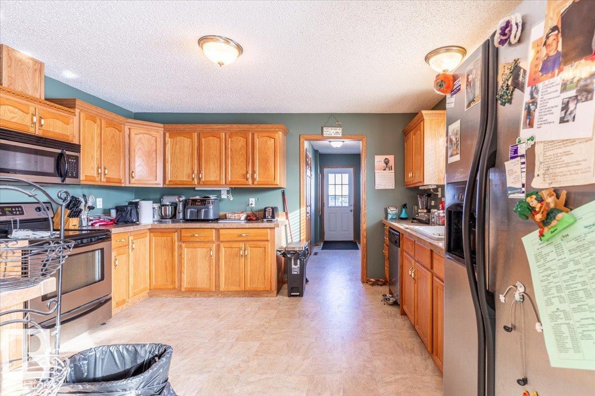 4 Woodbend Cr, Warburg, Alberta  T0C 2T0 - Photo 5 - E4476464